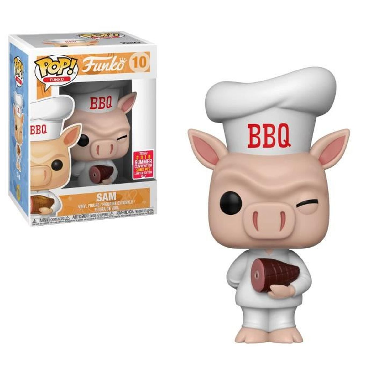 Una figura Funko Pop di un maiale con un cappello da chef con la scritta BBQ, che tiene in mano un pezzo di carne, con la sua scatola sullo sfondo.