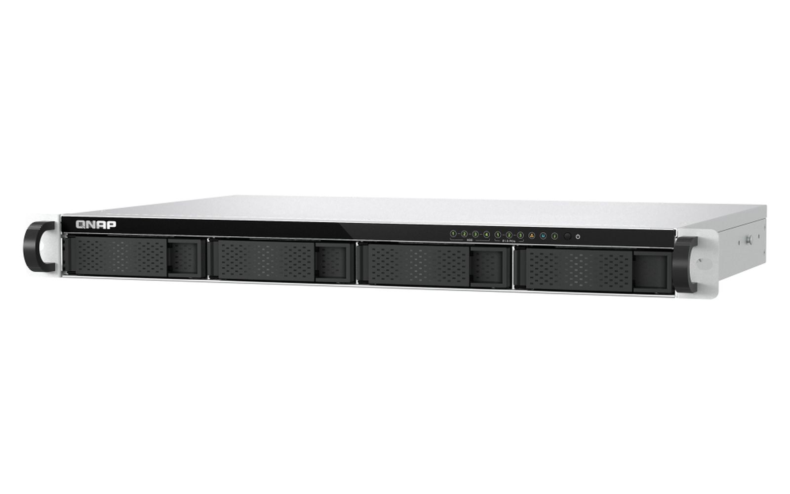 Ein QNAP-Server mit mehreren Laufwerksschächten wird gezeigt. Es ist silber und schwarz mit einem Griff auf jeder Seite. Indikatoren sind sichtbar.