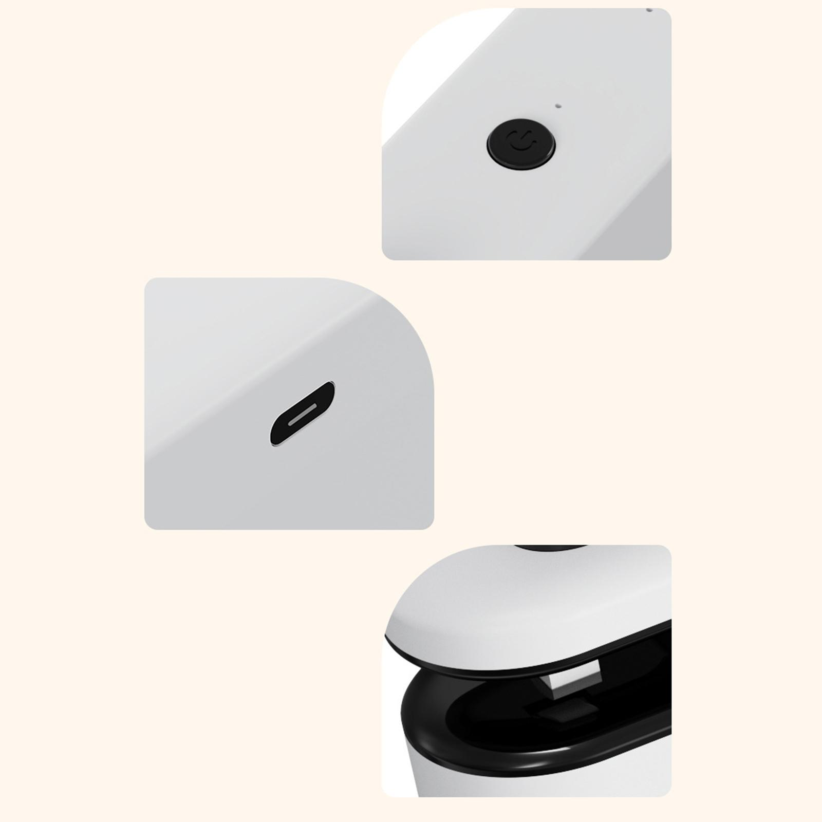 Nahaufnahmen von weißen elektronischen Gerätedetails: Ein-/Aus-Taste, USB-Anschluss und sichtbare Innenkomponenten.