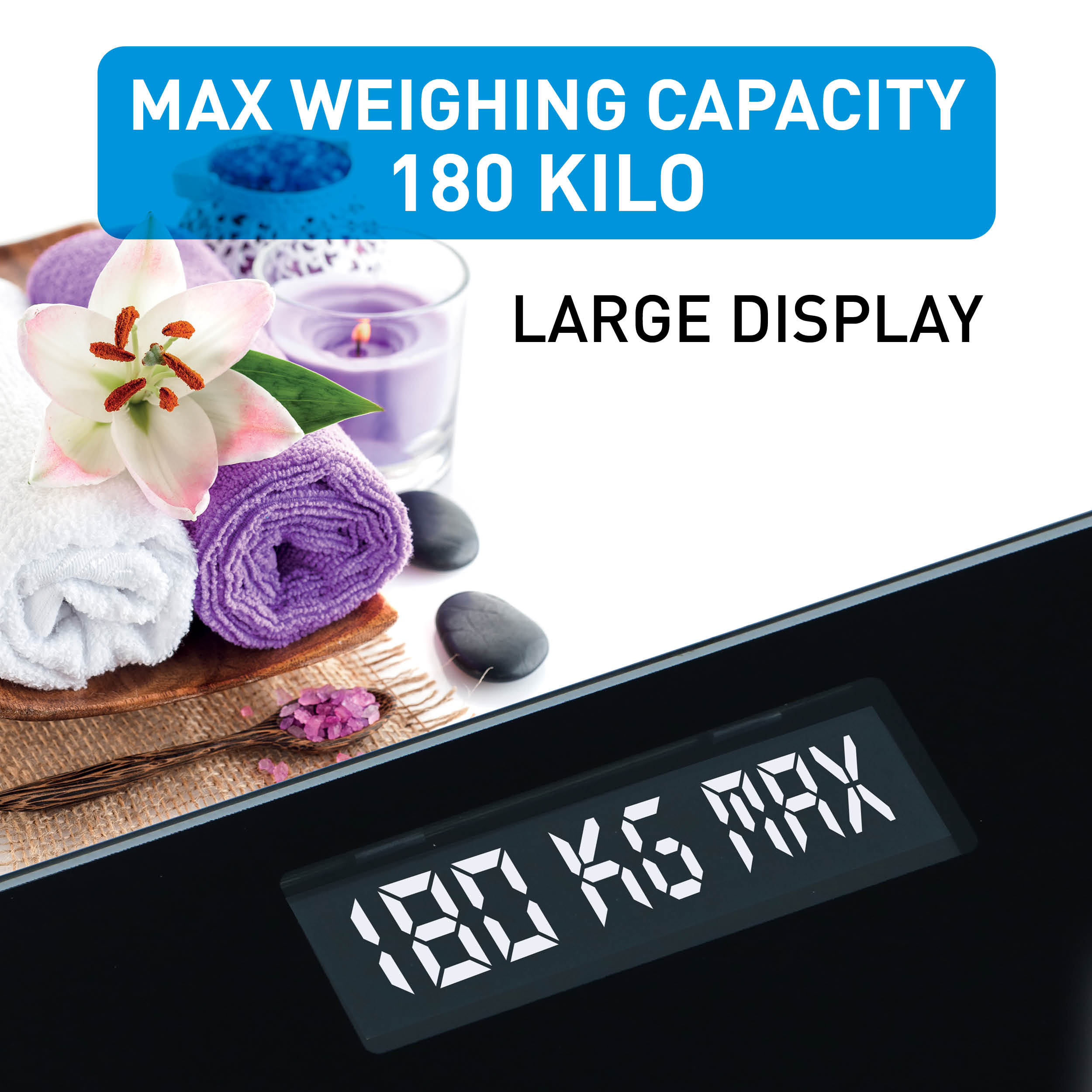 Badkamerschaal met een groot display met 180 kg max. Er zijn spa-artikelen op de achtergrond.