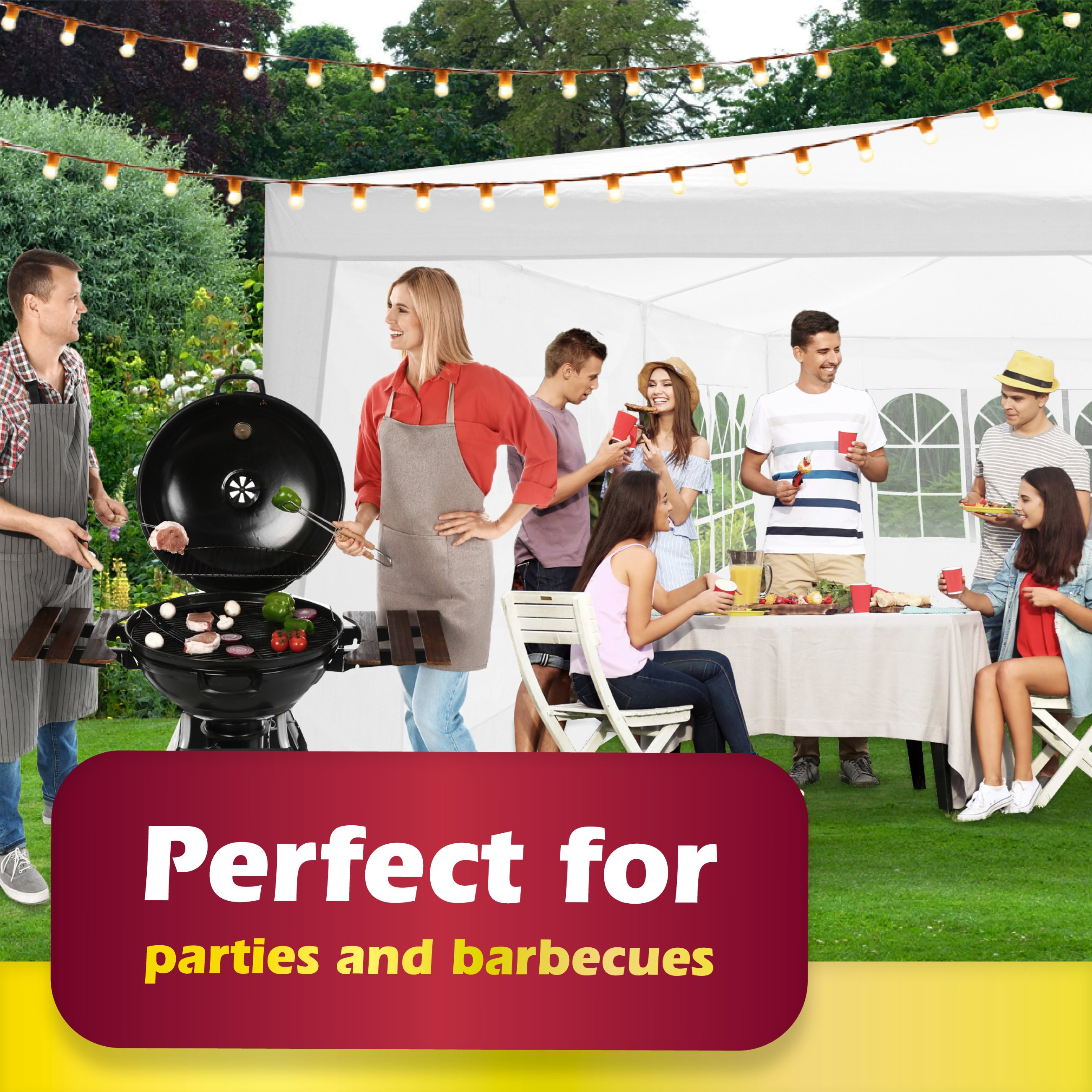 Mensen op een BBQ-feest. Een man grilt eten. Anderen eten en drinken bij een tafel onder een witte tent.