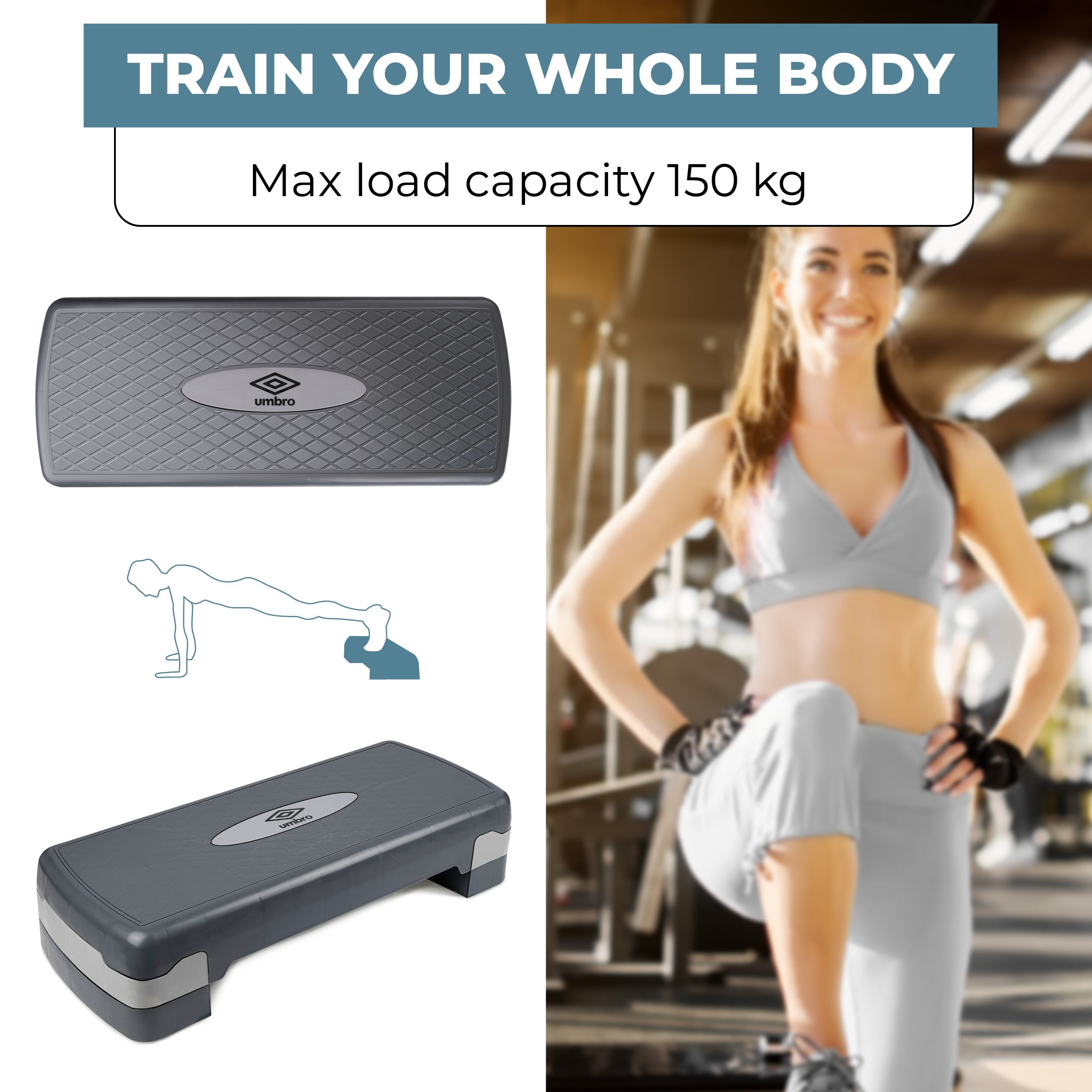 Une femme en tenue de sport sourit près d'un step. Deux plateformes sont montrées, une avec un schéma d'exercice.