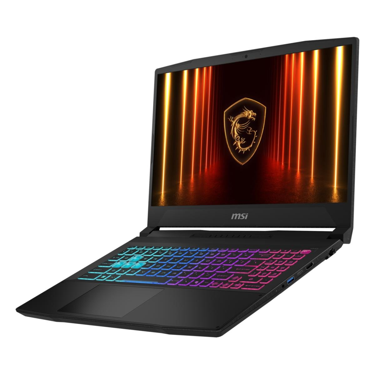 Schwarzer MSI-Laptop mit farbenfroher, hintergrundbeleuchteter Tastatur, Bildschirm mit Logo. Schräge Ansicht, isoliert auf weißem Hintergrund.