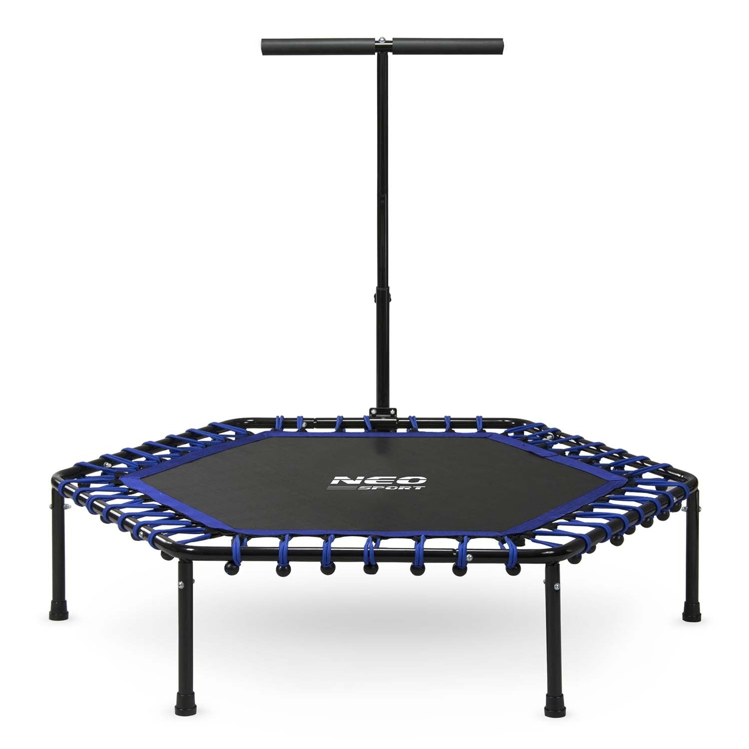 Un trampolín NEO Sport negro y azul con una barra de apoyo. Tiene una superficie de salto negra y bandas perimetrales azules.
