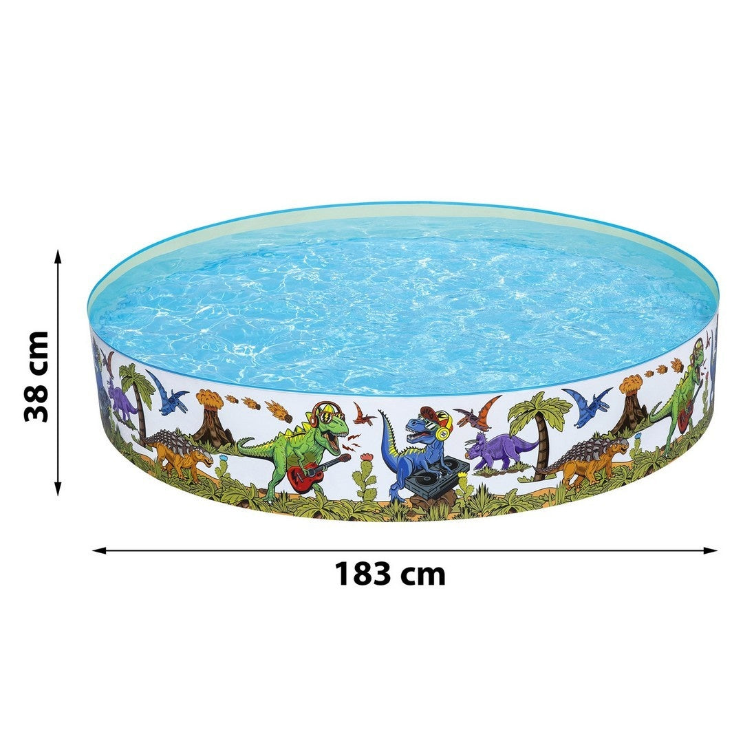 Una piscina inflable redonda con superficie de agua azul. El lateral está decorado con dinosaurios de dibujos animados. Dimensiones: 183 cm x 38 cm.