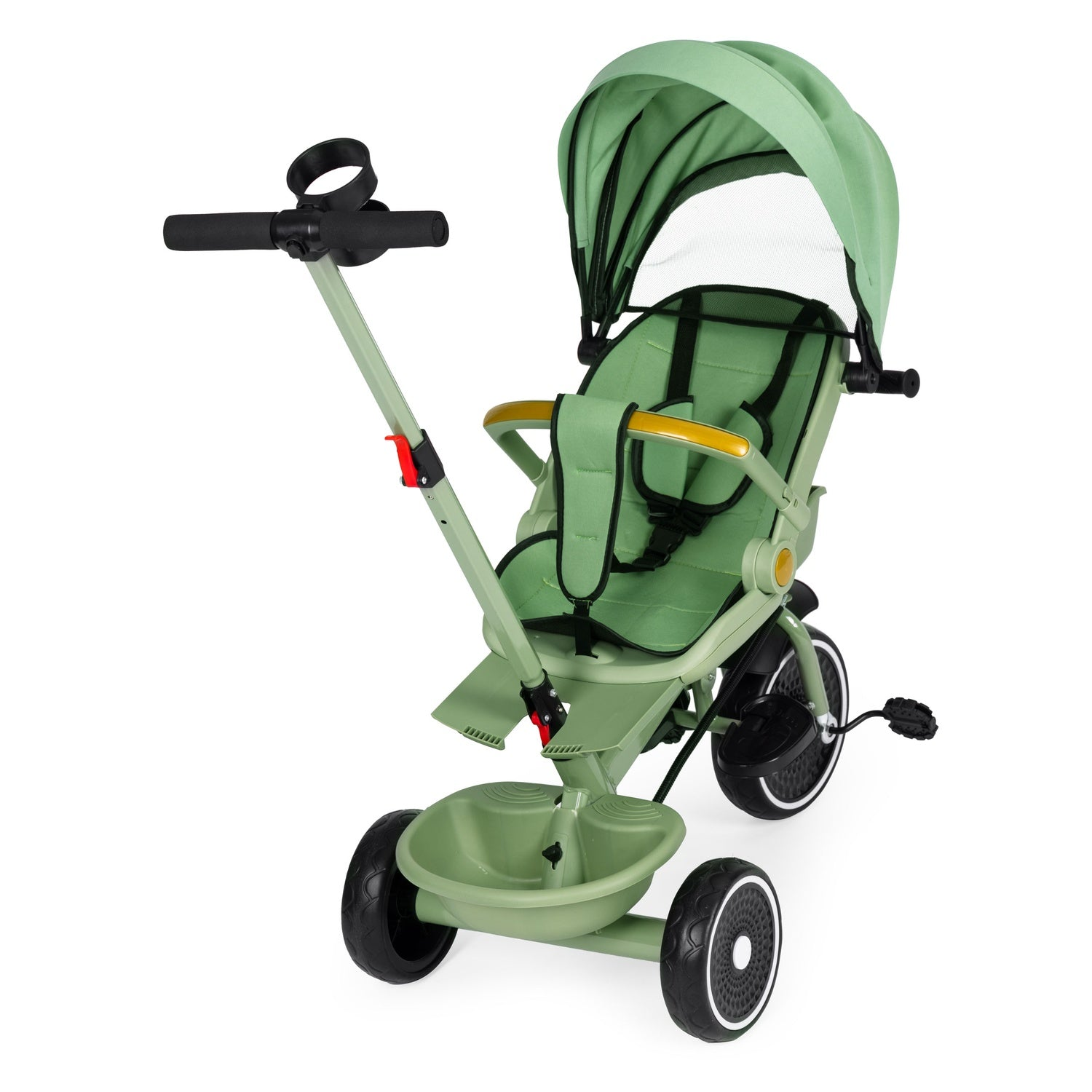 Un triciclo verde para bebés con capota. Tiene tres ruedas, una cesta y un manillar para padres. El asiento tiene cinturones de seguridad.