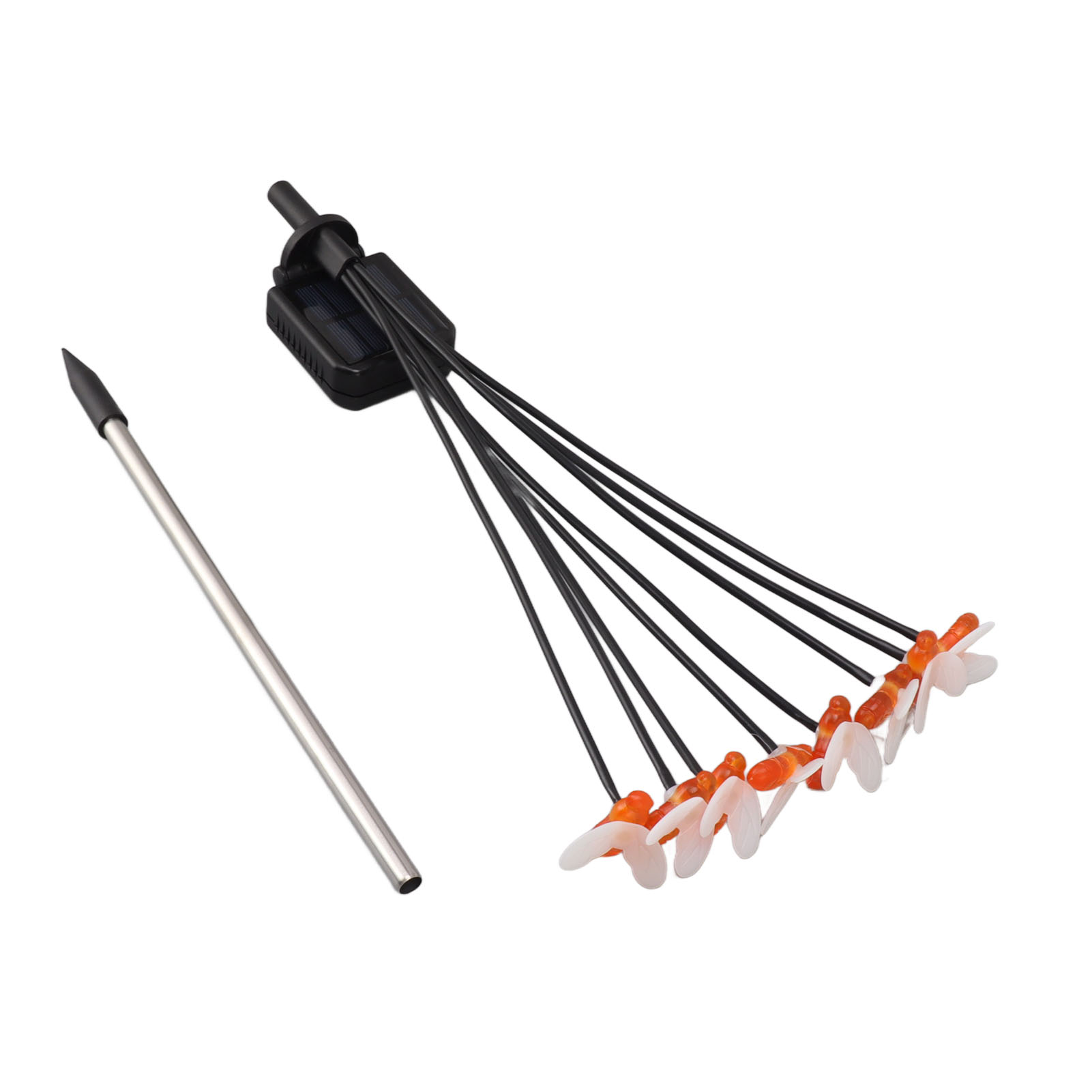 Ein solarbetriebener Gartenstecker mit schwarzen Drähten und weißen/orangenen Dekorationselementen. Ein silberner Pfahl ist separat.