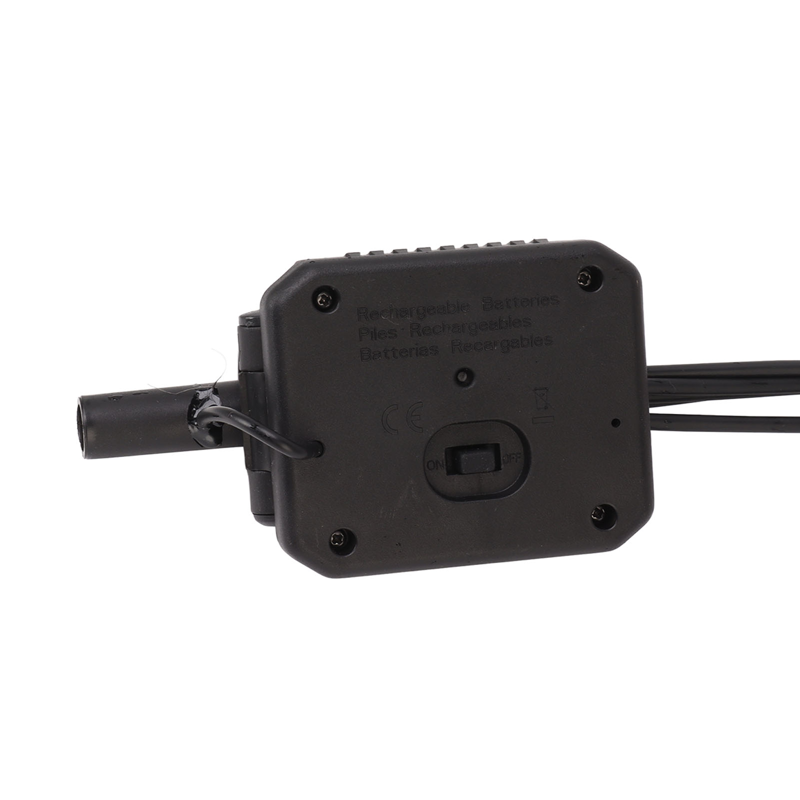 Schwarze Batteri komponente mit Text, Drähten und Schalter. Enthält die Beschriftung 'Rechargeable Batteries'.