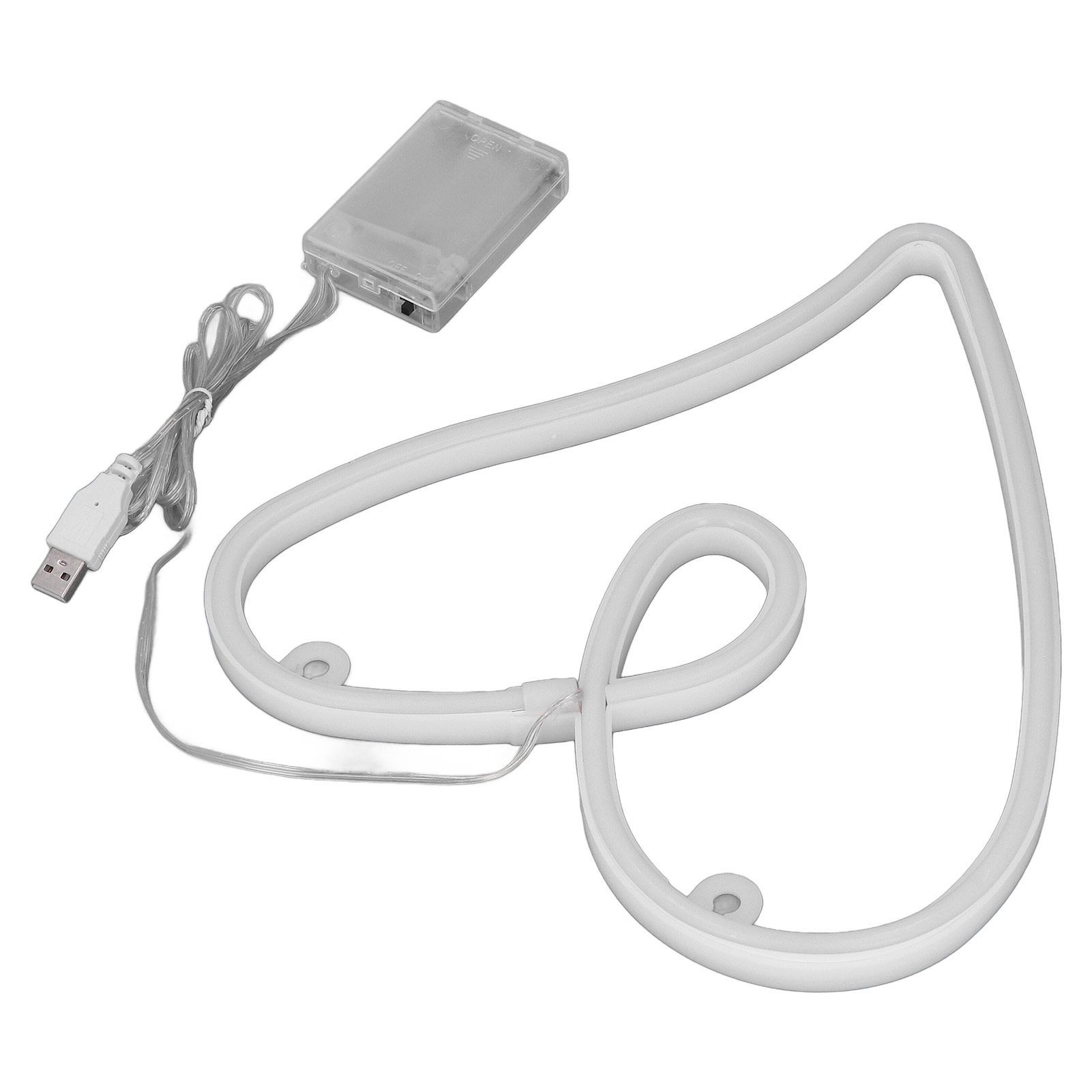 Ein weißes herzförmiges Neonlicht, verbunden mit einem Akku und einem USB-Kabel, liegt auf einer weißen Oberfläche.