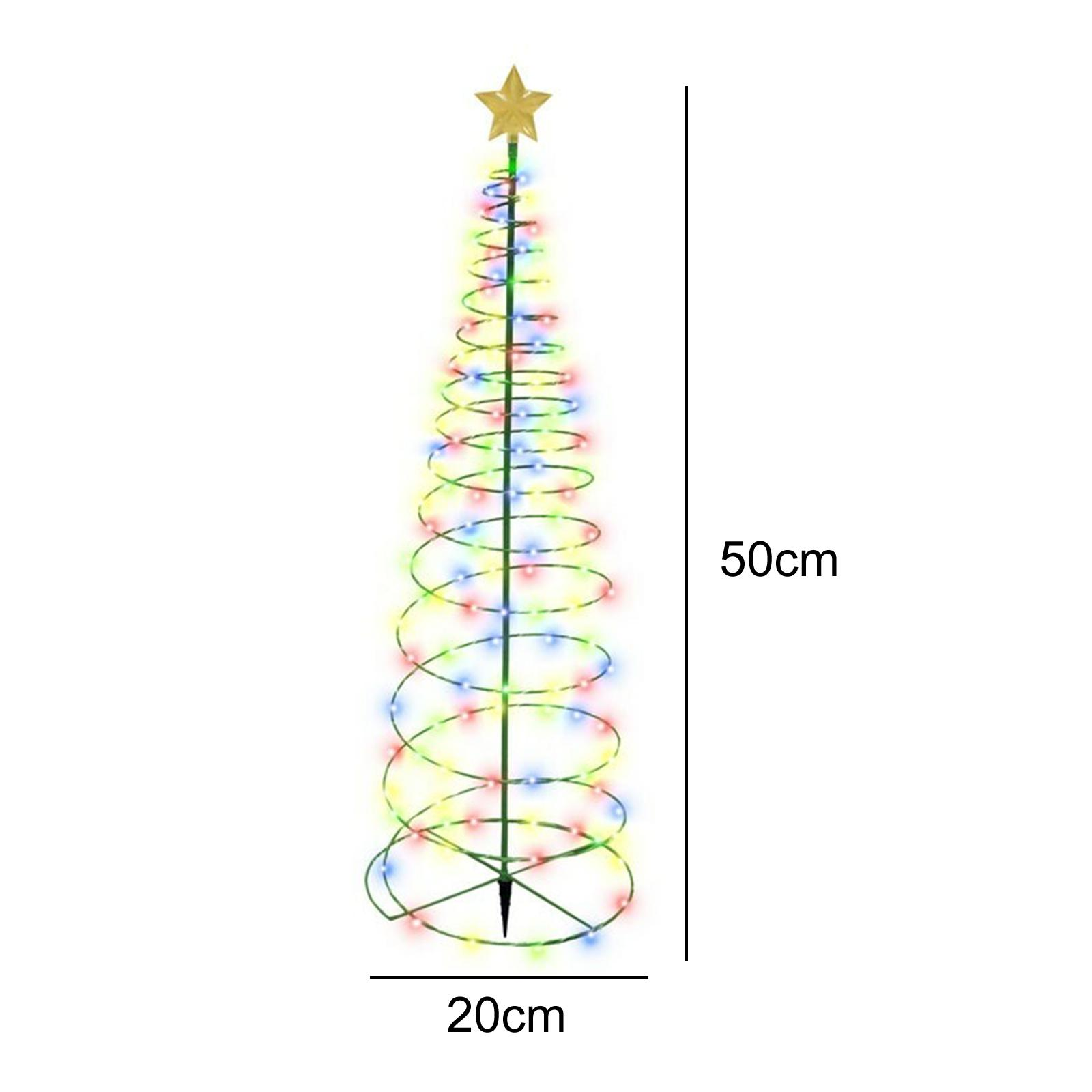 Ein spiralförmiger Weihnachtsbaum mit bunten Lichtern und einem goldenen Stern. Maße: 50 cm hoch und 20 cm breit.