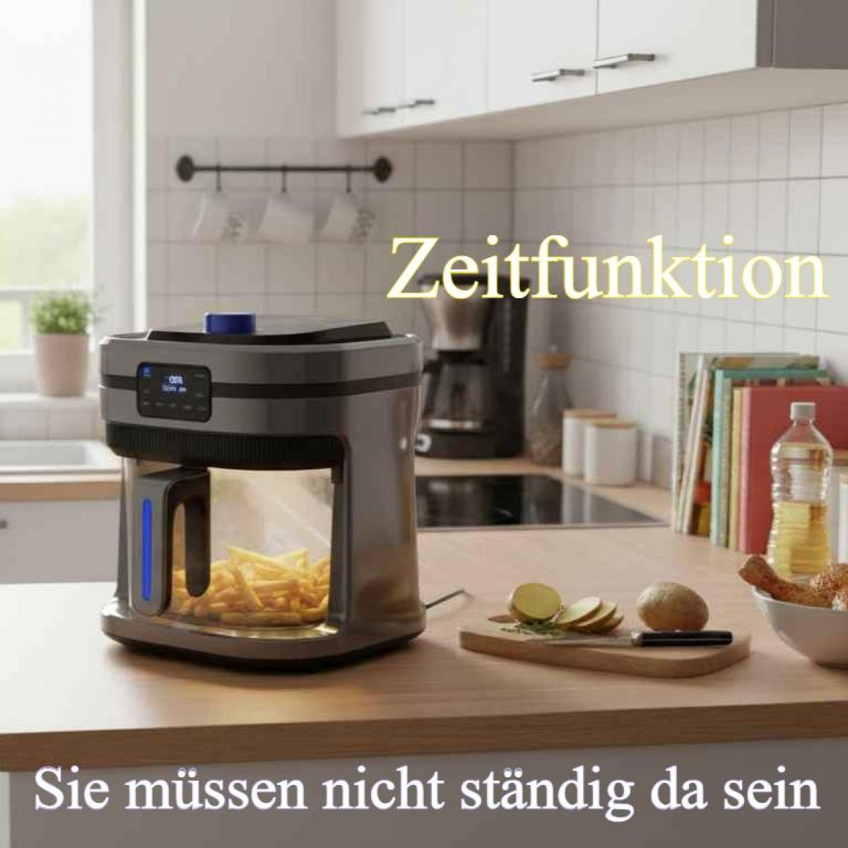 Eine Heißluftfritteuse mit Pommes Frites im Inneren, auf einer Holztheke. Auf der Theke liegen geschnittene Kartoffeln, eine Kartoffel und eine Schüssel mit Essen.