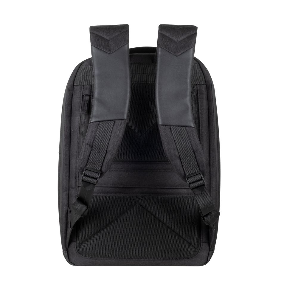 Schwarzer Rucksack von hinten, mit zwei Schultergurten und einem Griff. Die Träger haben verstellbare Schnallen.
