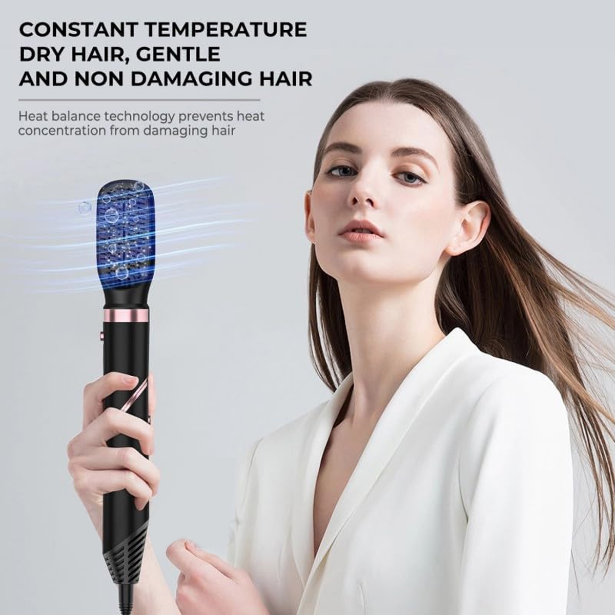 Eine Frau hält ein schwarz-roségoldenes Haarstyling-Werkzeug. Der Text oben besagt konstante Temperatur und schonend zum Haar.
