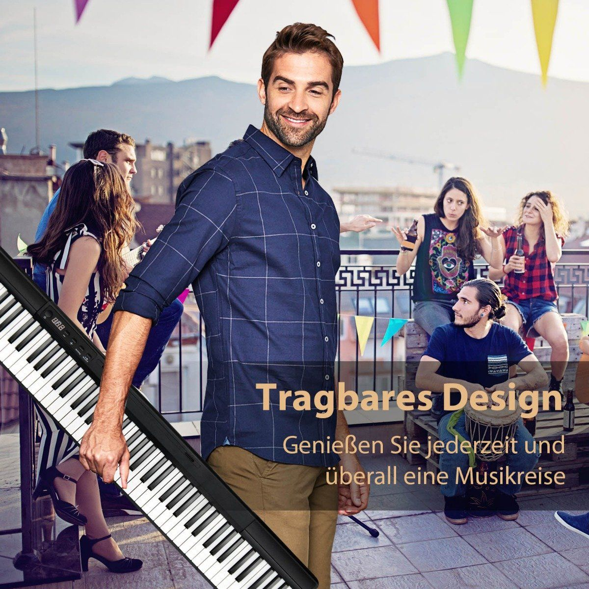 Un hombre sostiene un teclado, sonriendo. Hay gente en el fondo. Banners de fiesta colgando. Texto dice 'Diseño portátil' y 'Disfruta de la música en todas partes'.