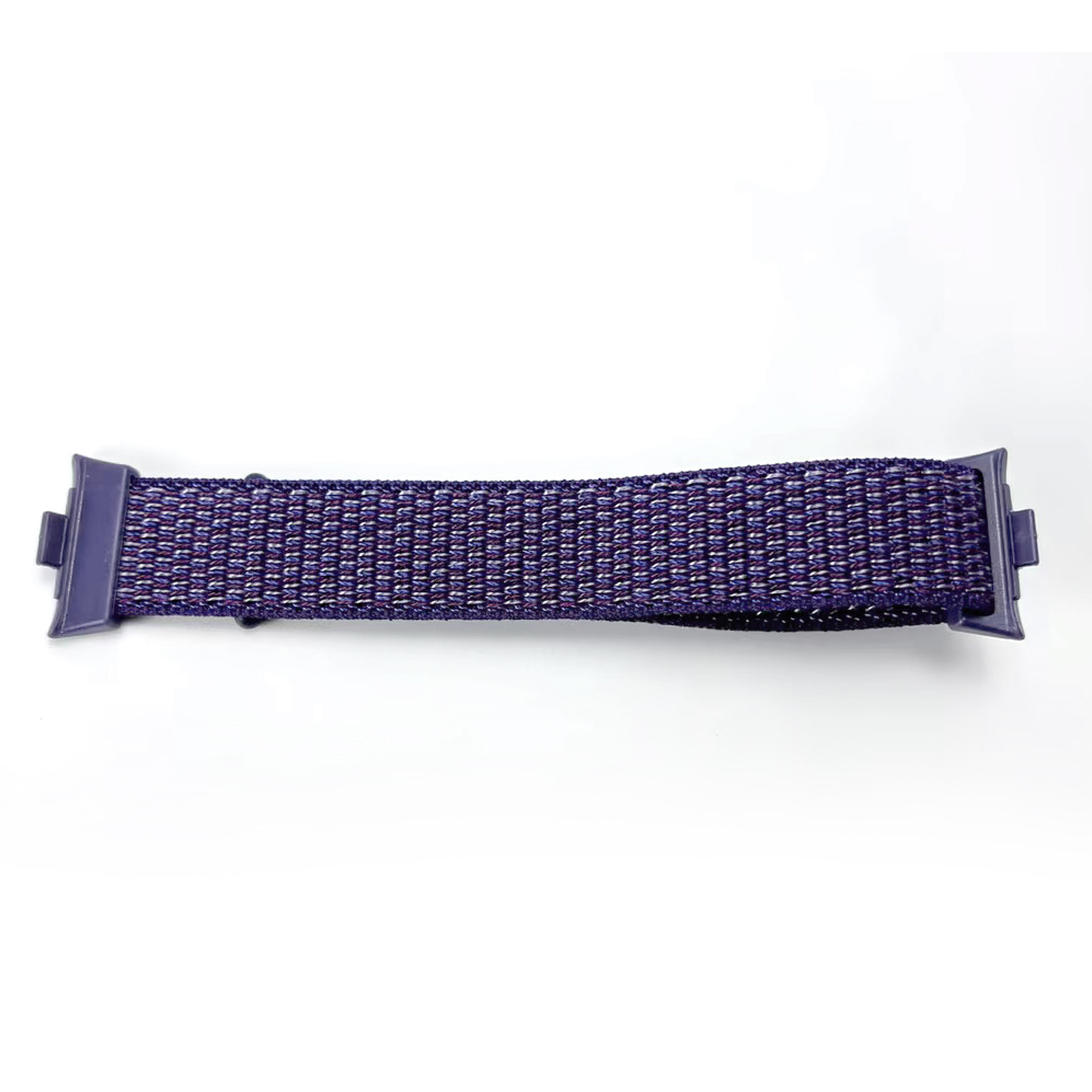 Un cinturino per orologio intrecciato viola e blu è centrato su uno sfondo bianco. Ha connettori viola scuro.