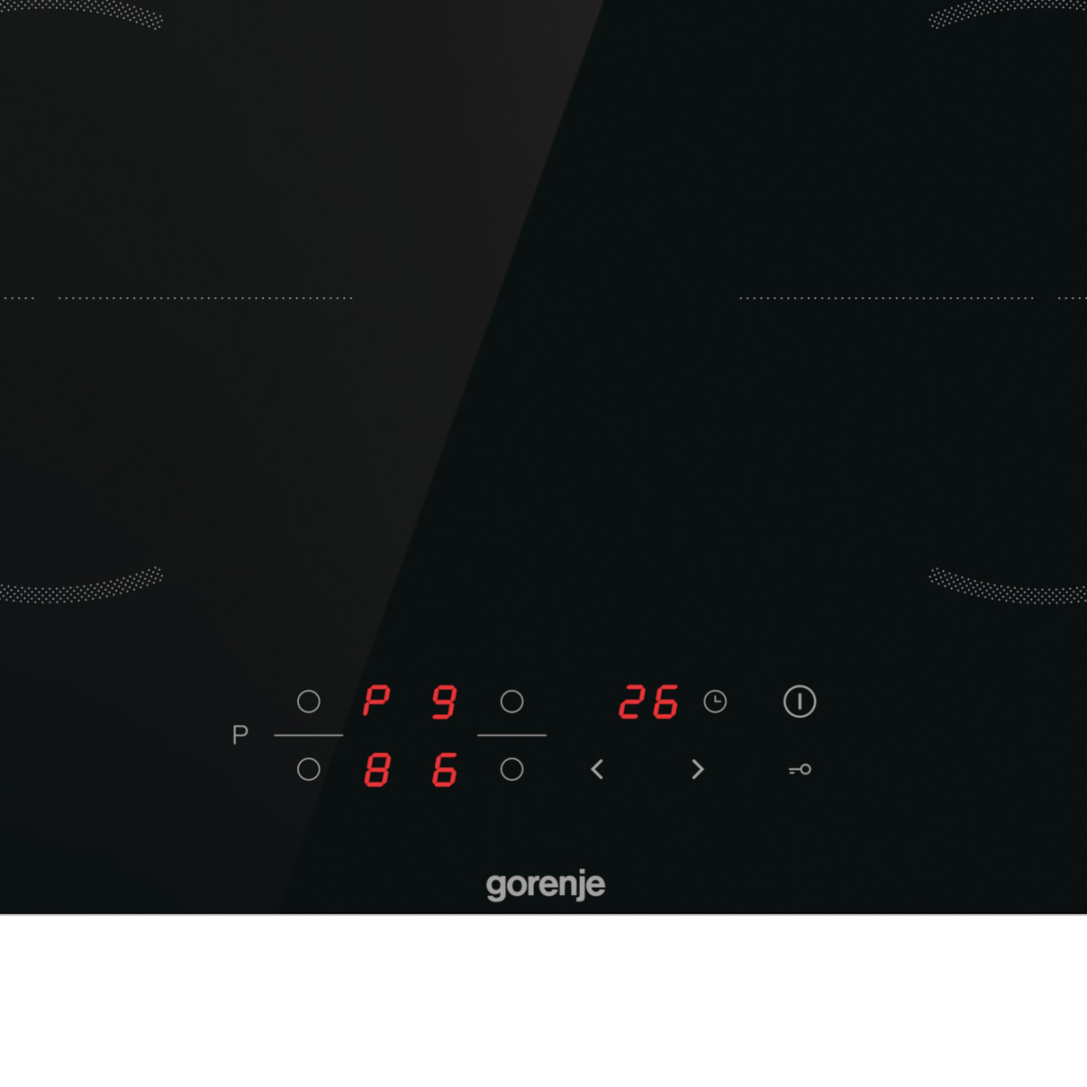 Piano cottura a induzione nero con display digitale rosso che mostra numeri e impostazioni. Il marchio 'gorenje' è in basso.