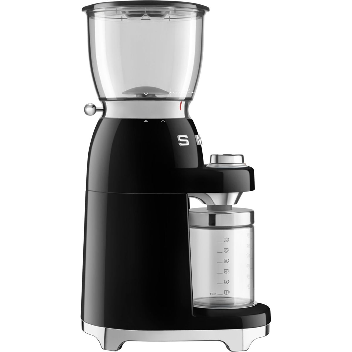 Schwarze und silberne Smeg Kaffeemühle. Sie hat einen transparenten Bohnenbehälter und einen Glasbehälter für Kaffeepulver. Der Sockel ist Edelstahl.