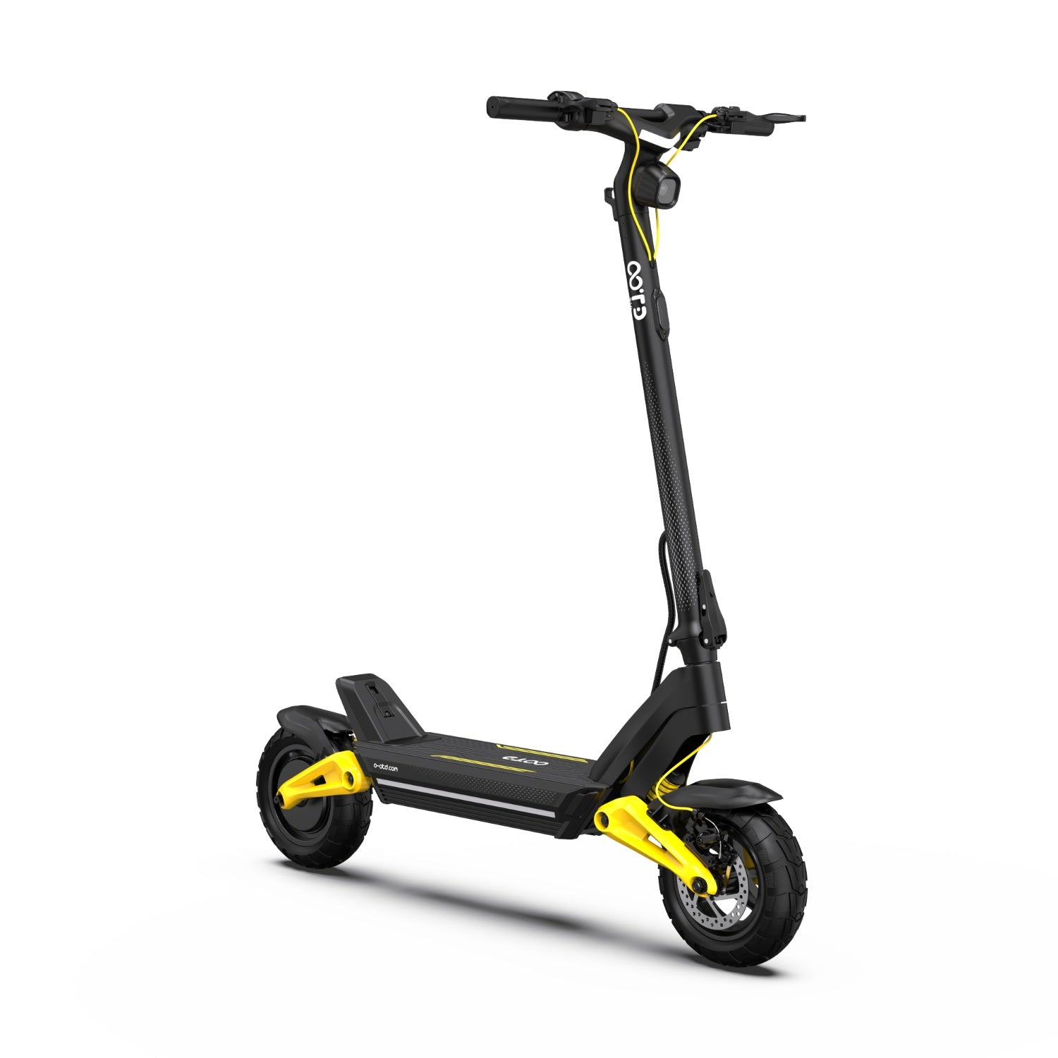 Scooter elettrico nero e giallo su sfondo bianco. Ha due ruote e un manubrio.