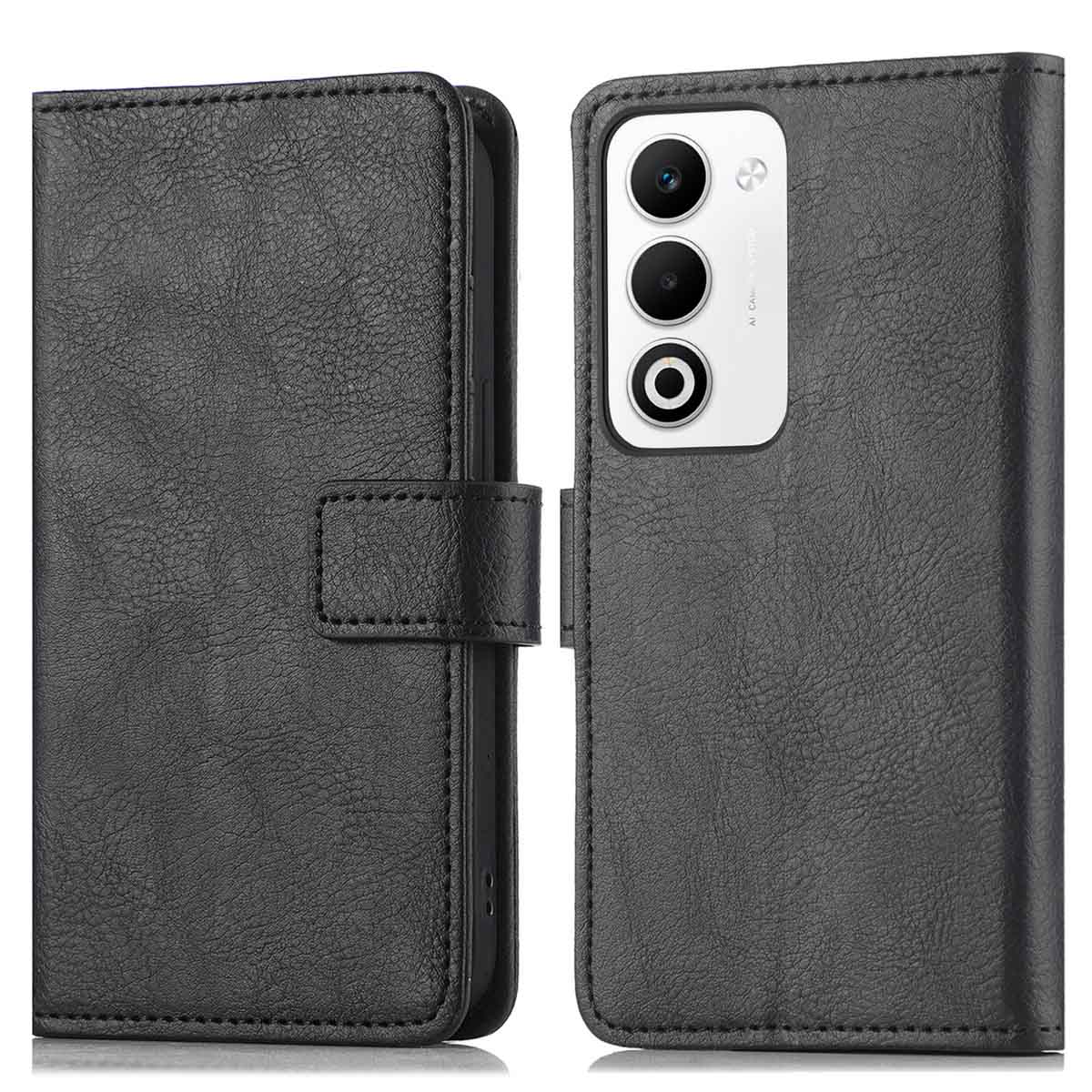 Custodia per telefono in pelle nera, aperta. La custodia ha una patta e un modulo fotocamera con tre lenti. Sfondo bianco.