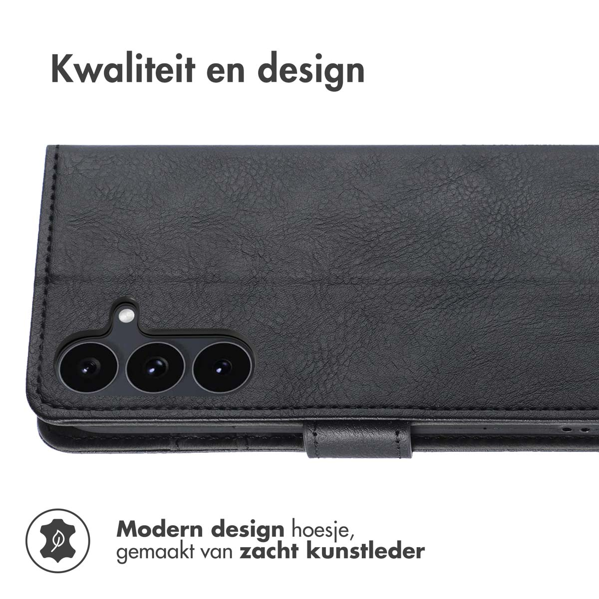 Un étui de téléphone noir en cuir souple. Il possède trois objectifs et un flash. L'étui est ouvert.