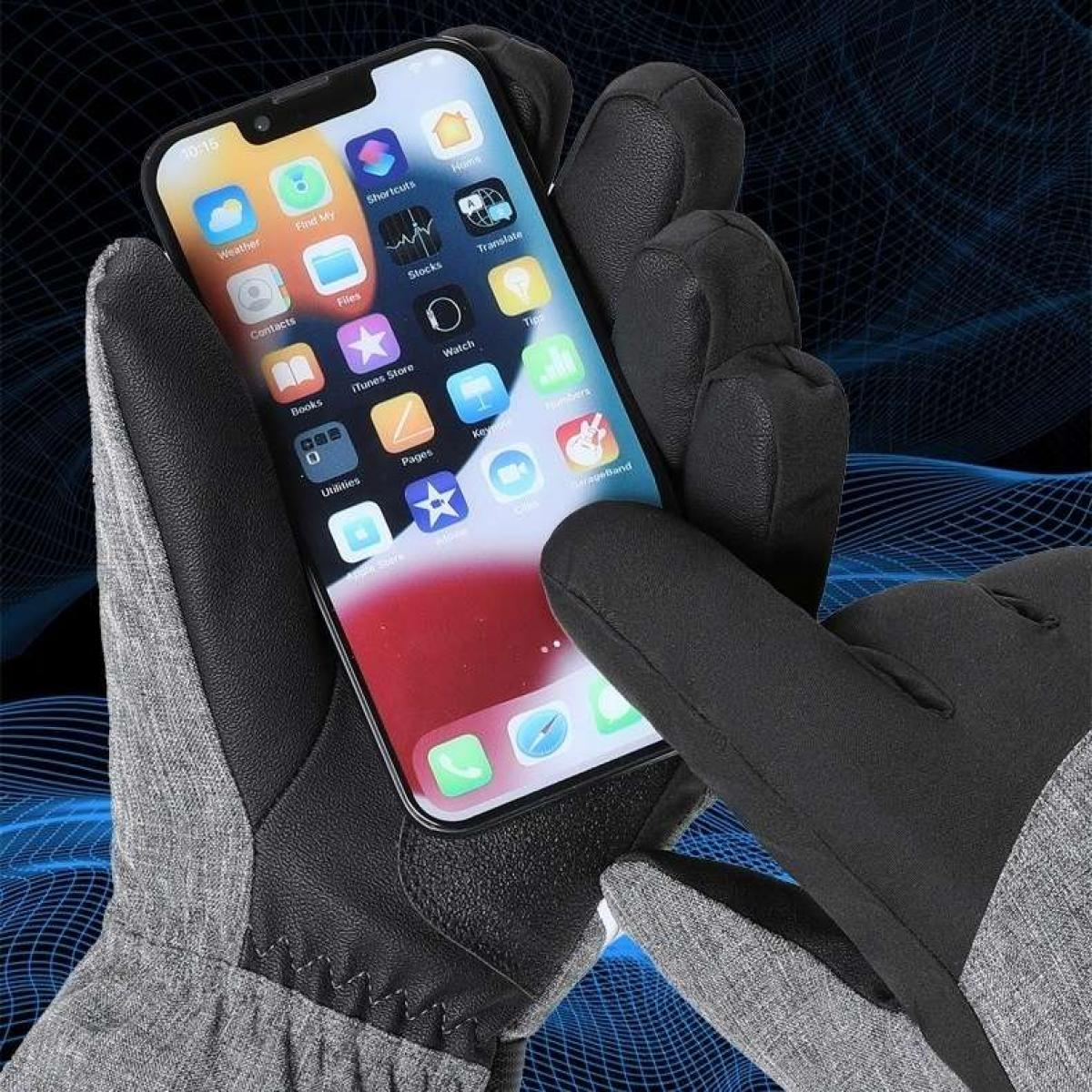 Schwarze Handschuhe halten ein Telefon mit App-Symbolen. Der Bildschirm leuchtet. Dunkler Hintergrund mit blauem Design.