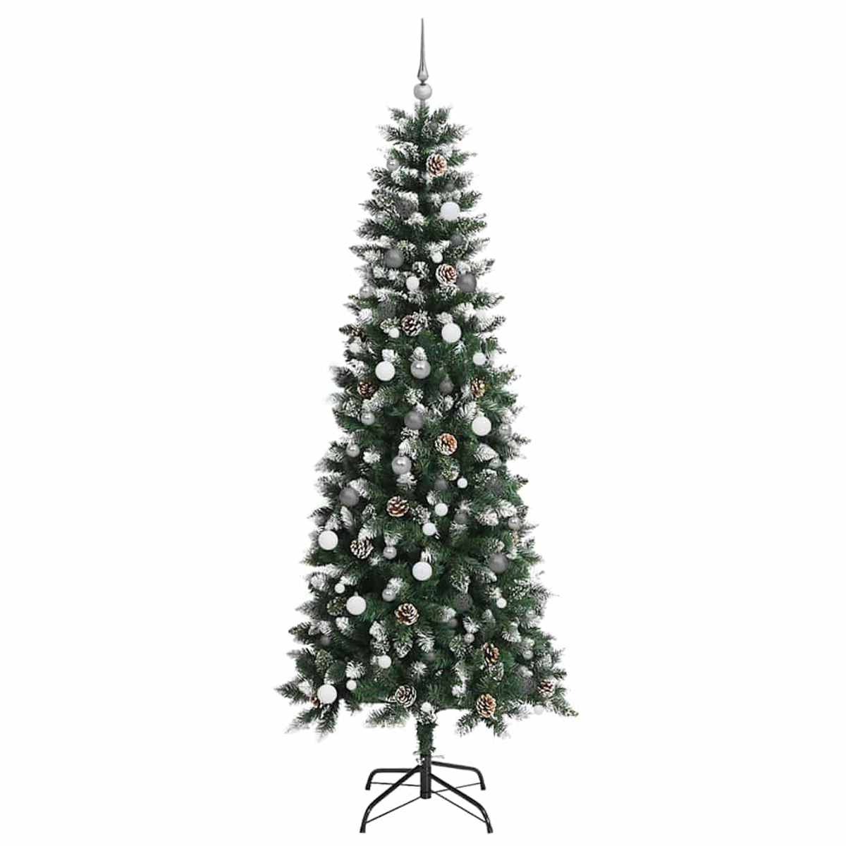Ein hoher, geschmückter Weihnachtsbaum. Er hat weiße Ornamente, Tannenzapfen und eine silberne Spitze. Der Baum steht auf einem schwarzen Ständer.