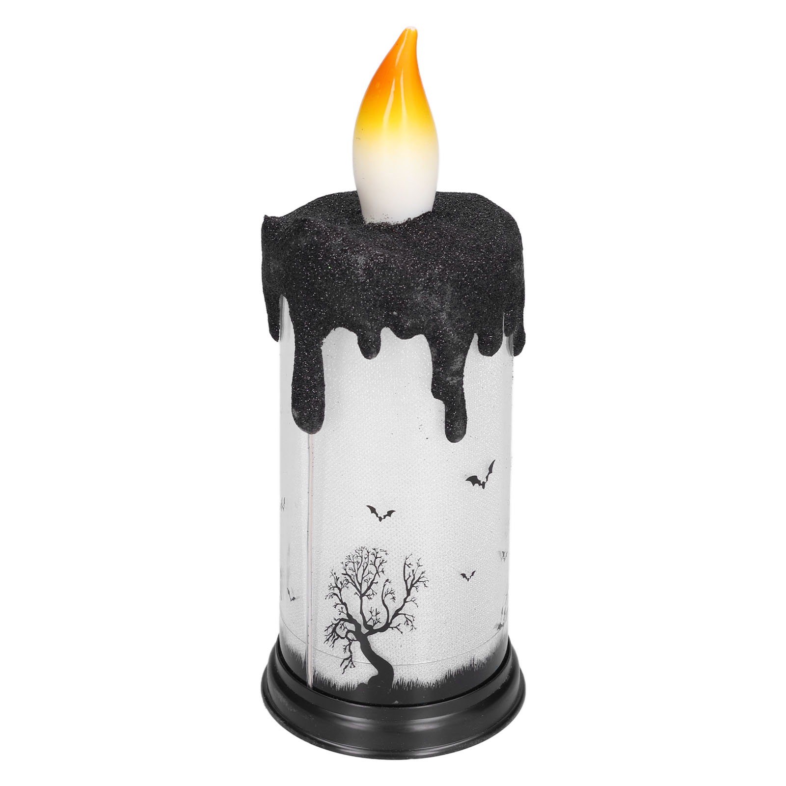 Eine Halloween-Kerzendekoration. Sie hat einen schwarzen, tropfenden Wachseffekt mit einer Flamme. Fledermäuse und ein kahler Baum sind ebenfalls abgebildet.
