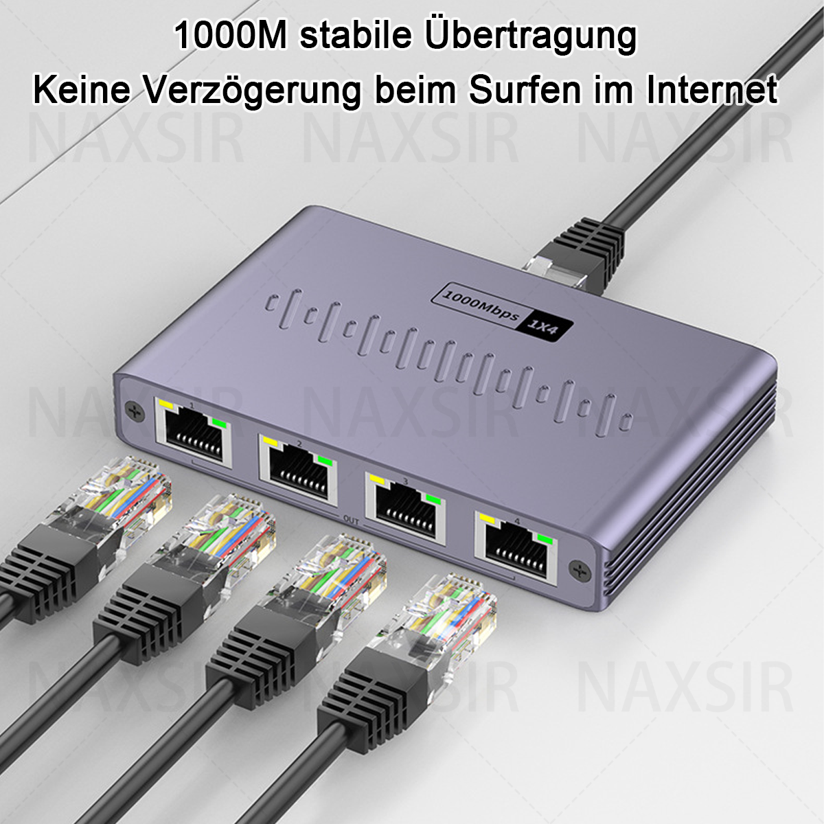 Ein grauer Netzwerk-Switch mit vier Anschlüssen und angeschlossenen Ethernet-Kabeln. Text-Overlay zeigt Geschwindigkeit und geringe Verzögerung an.