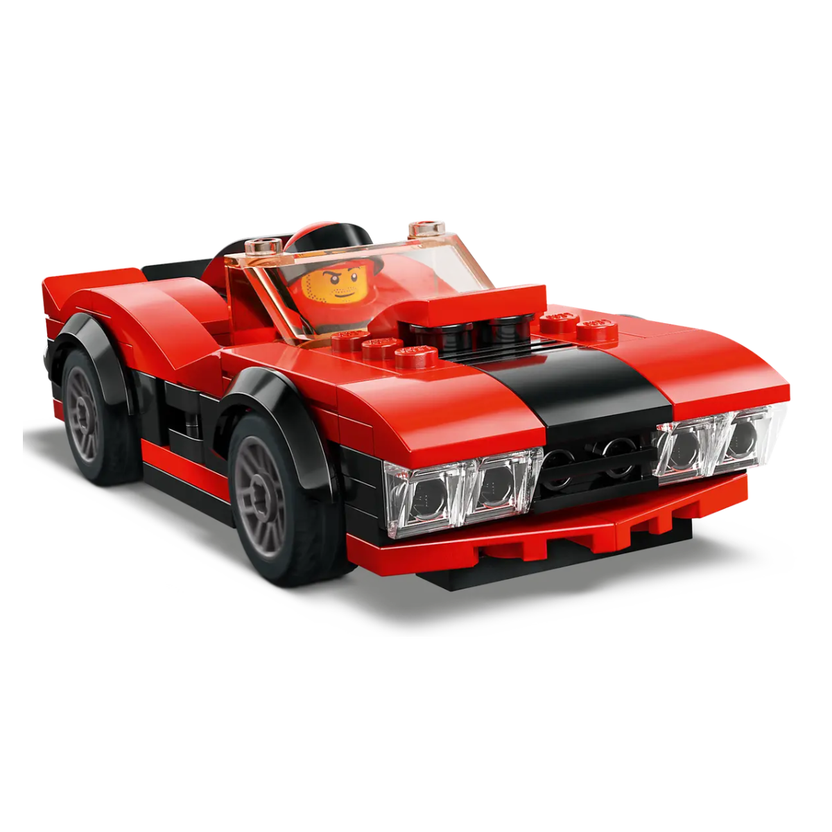 Un'auto sportiva Lego rossa con strisce nere, ruote nere e un personaggio del conducente. L'auto è su sfondo bianco.