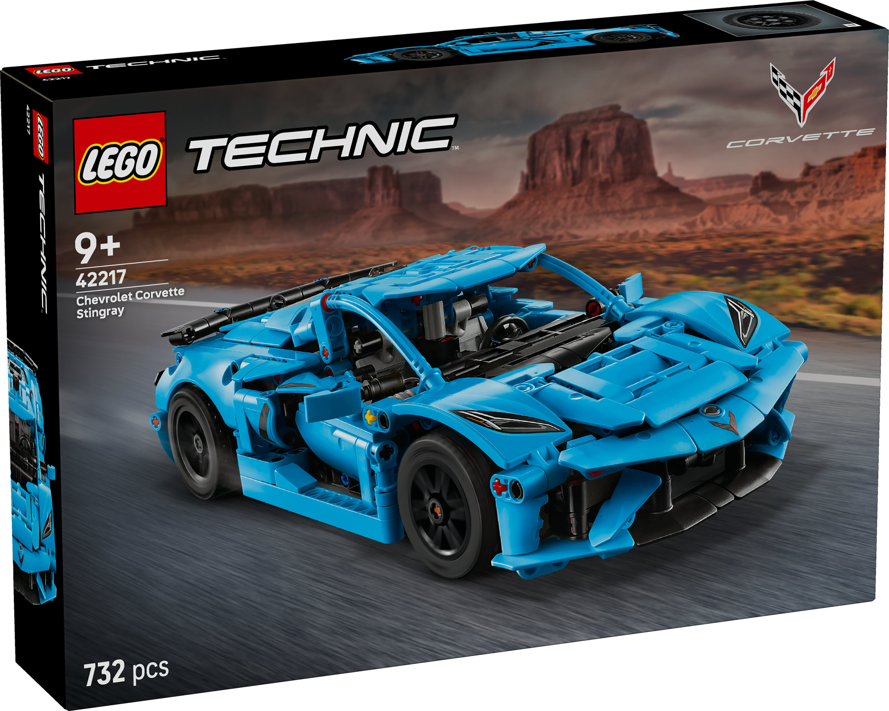 Niebieskie pudełko zestawu Lego Technic Chevrolet Corvette Stingray. Samochód jest niebieski. Tło przedstawia pustynię.
