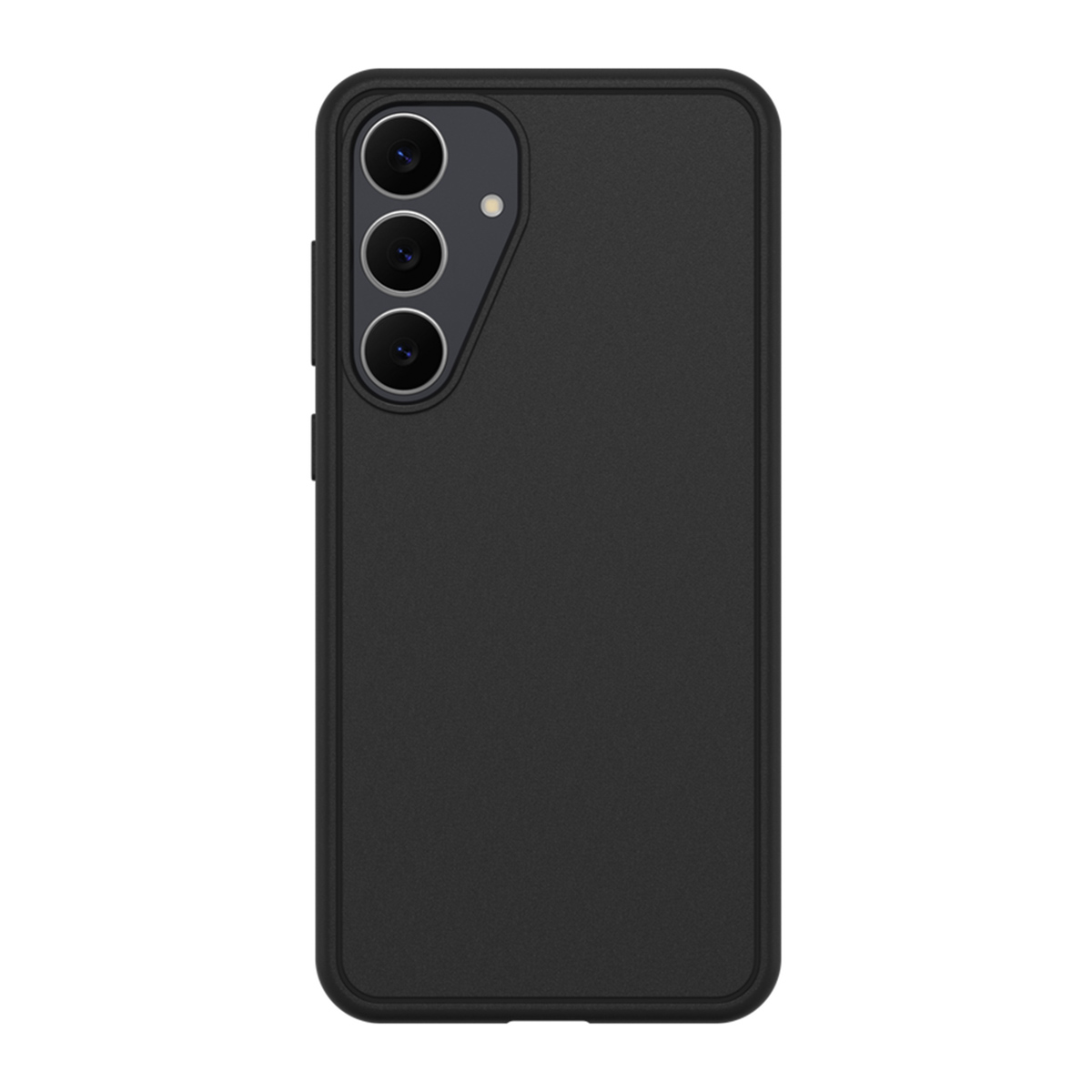 Une coque de téléphone noire avec trois objectifs. L'étui est rectangulaire, avec une texture mate et un bord protecteur.