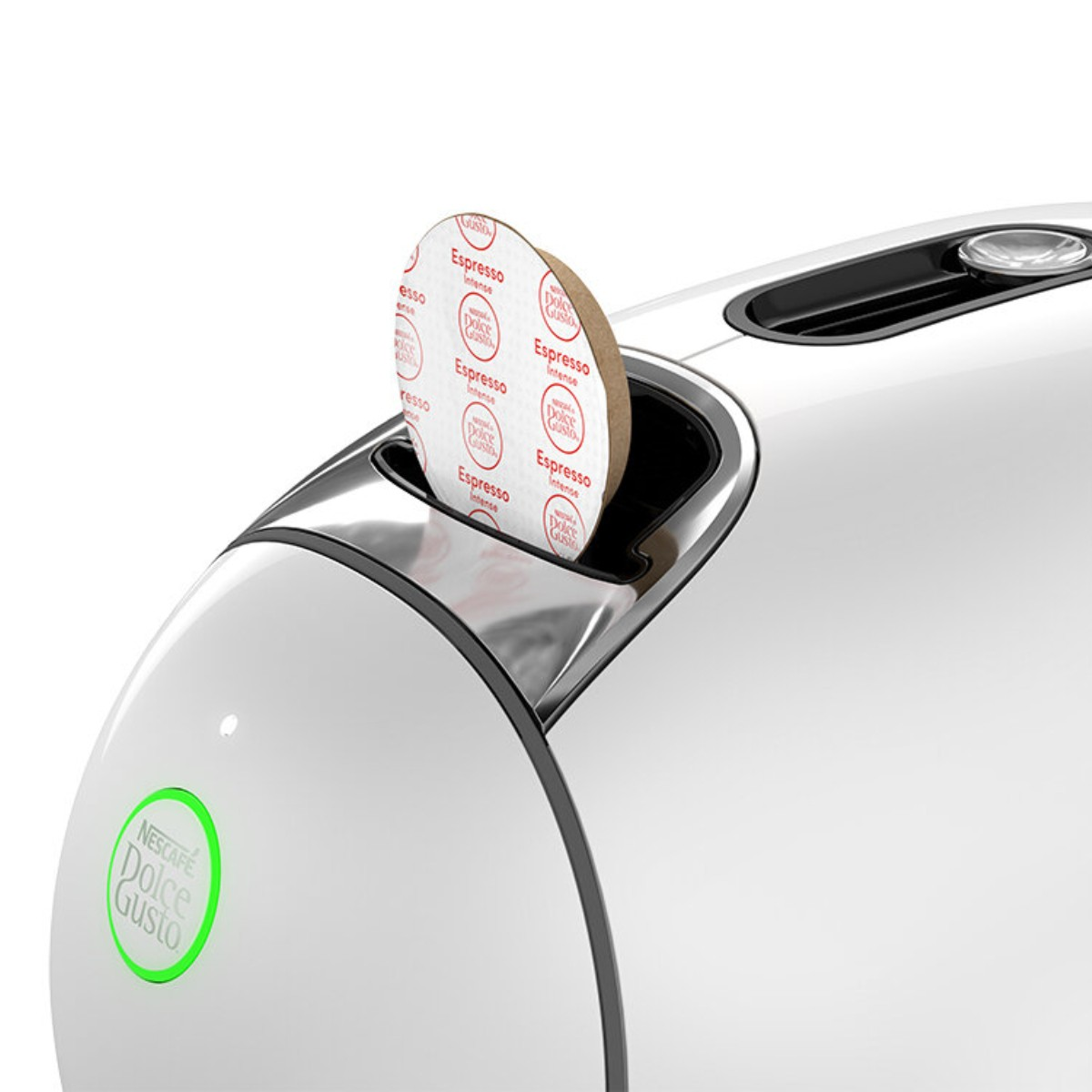 Una macchina da caffè bianca Nescafé Dolce Gusto con una cialda di caffè inserita. La cialda è etichettata 'Espresso Intense'.