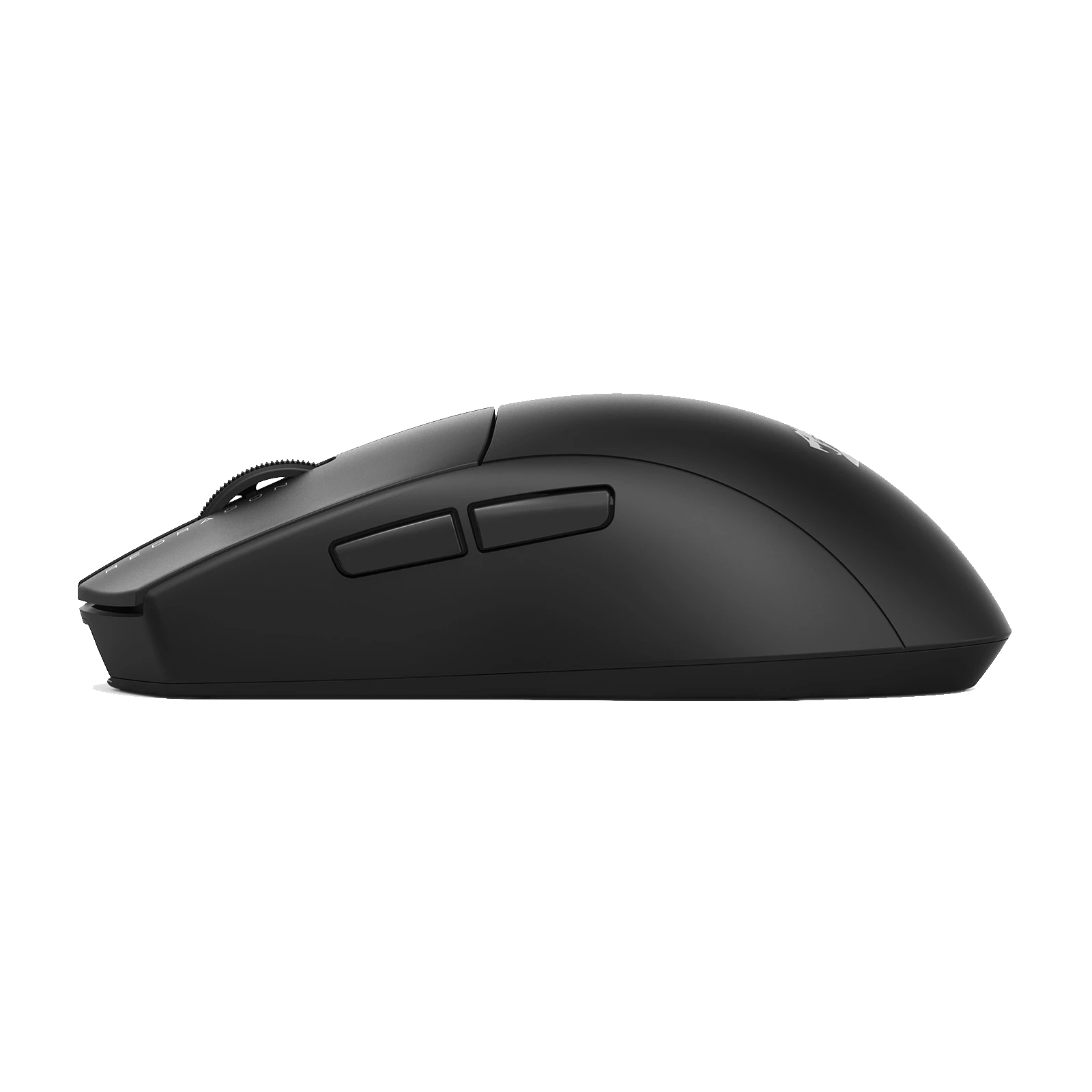Un mouse per computer nero su sfondo bianco. Ha una rotella, pulsanti e un design curvo.