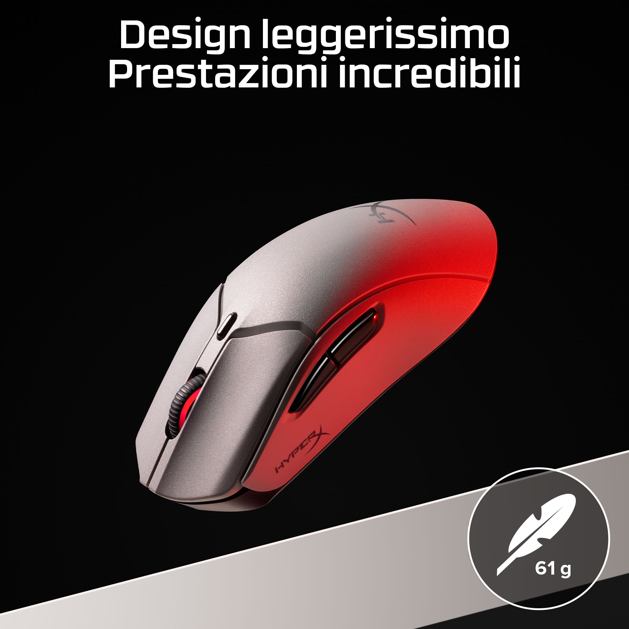Szara mysz do gier z czerwonymi akcentami i ikoną pióra wskazującą wagę 61 g na czarnym tle.