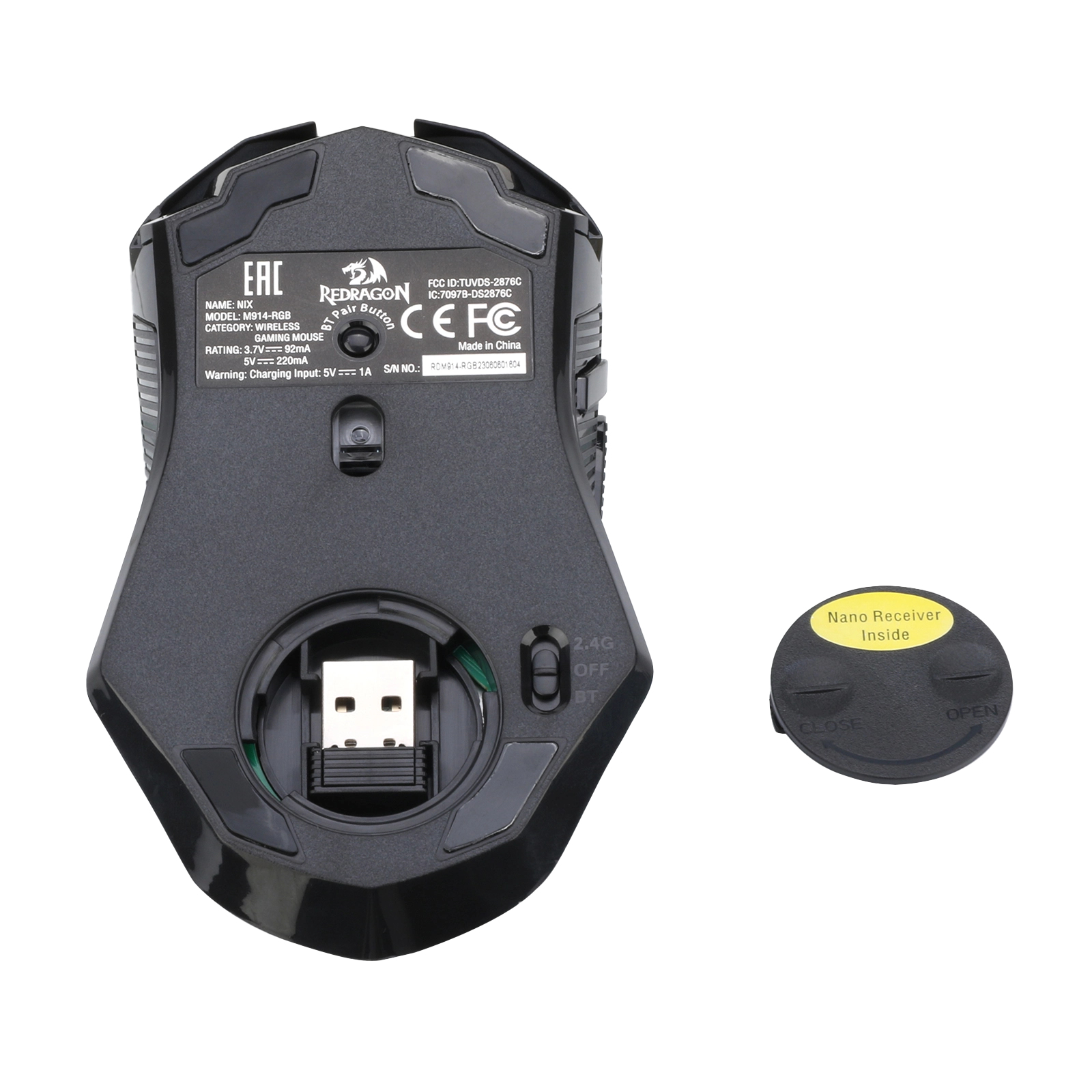 Ratón gaming Redragon negro con receptor nano extraíble. Cuenta con etiquetas y un compartimento para el receptor USB.