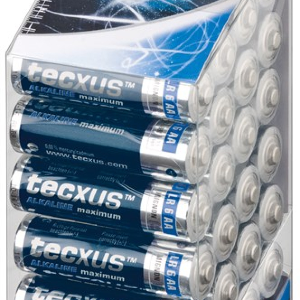 Eine Packung Tecxus-Alkalibatterien, blau und silberfarben, gestapelt in einer durchsichtigen Plastikhülle. Einige Batterien sind sichtbar.
