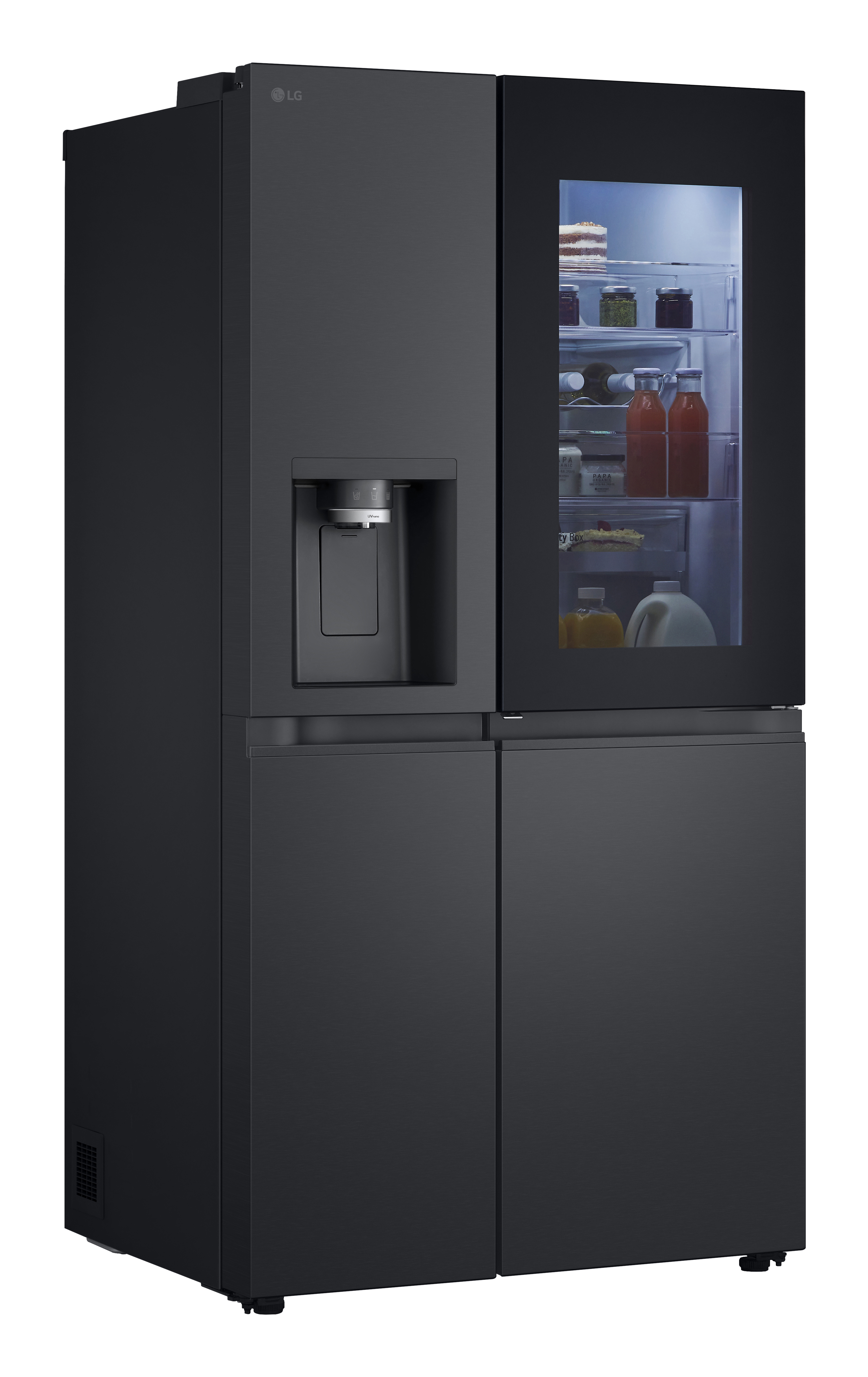 Schwarzer LG-Kühlschrank mit Glastür, der Lebensmittel und Getränke zeigt. Er hat einen Wasserspender.