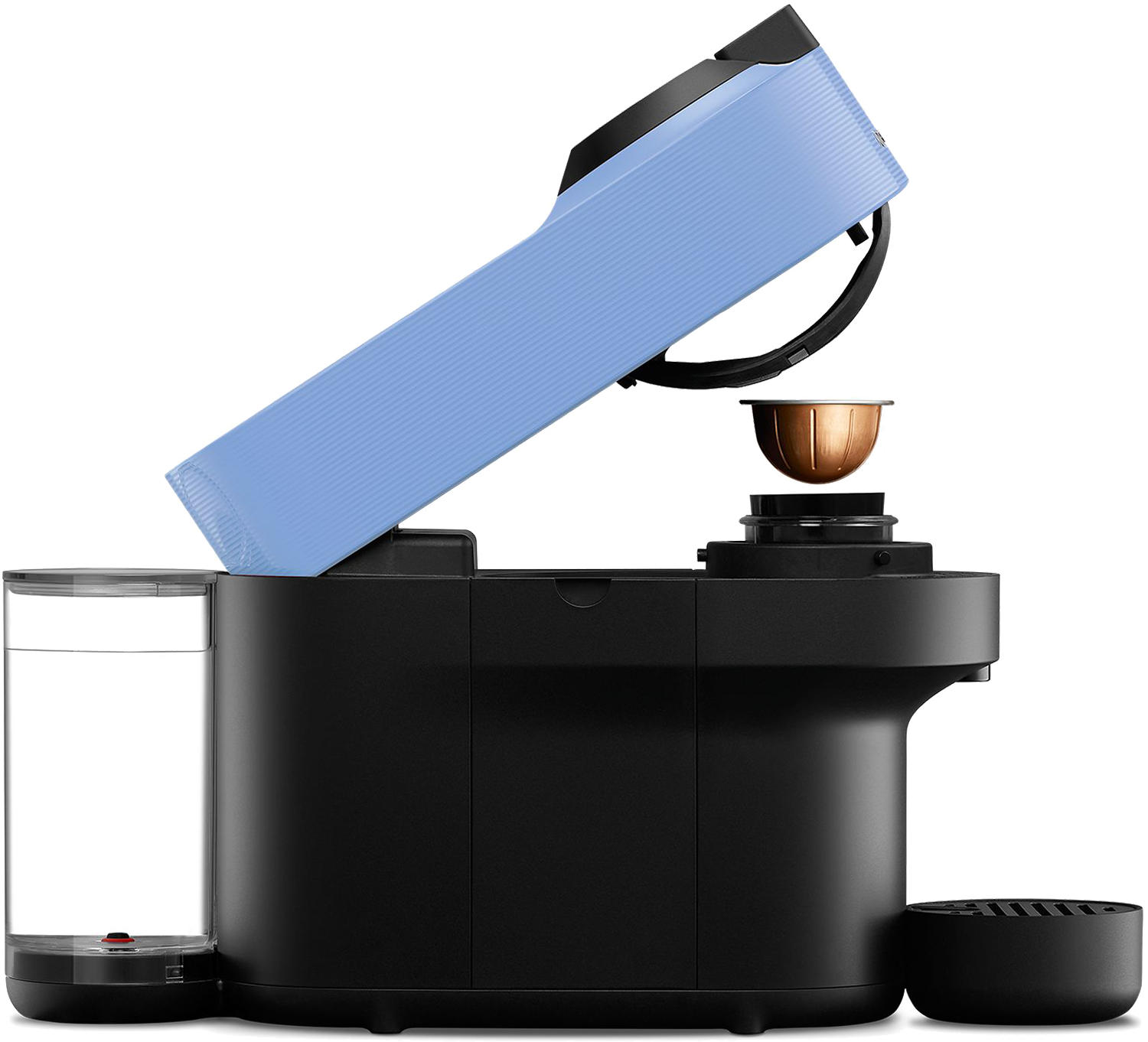 Nowoczesny ekspres do kawy. Ma niebieski blat, czarną podstawę, zbiornik na wodę i miedziany uchwyt na kubek.