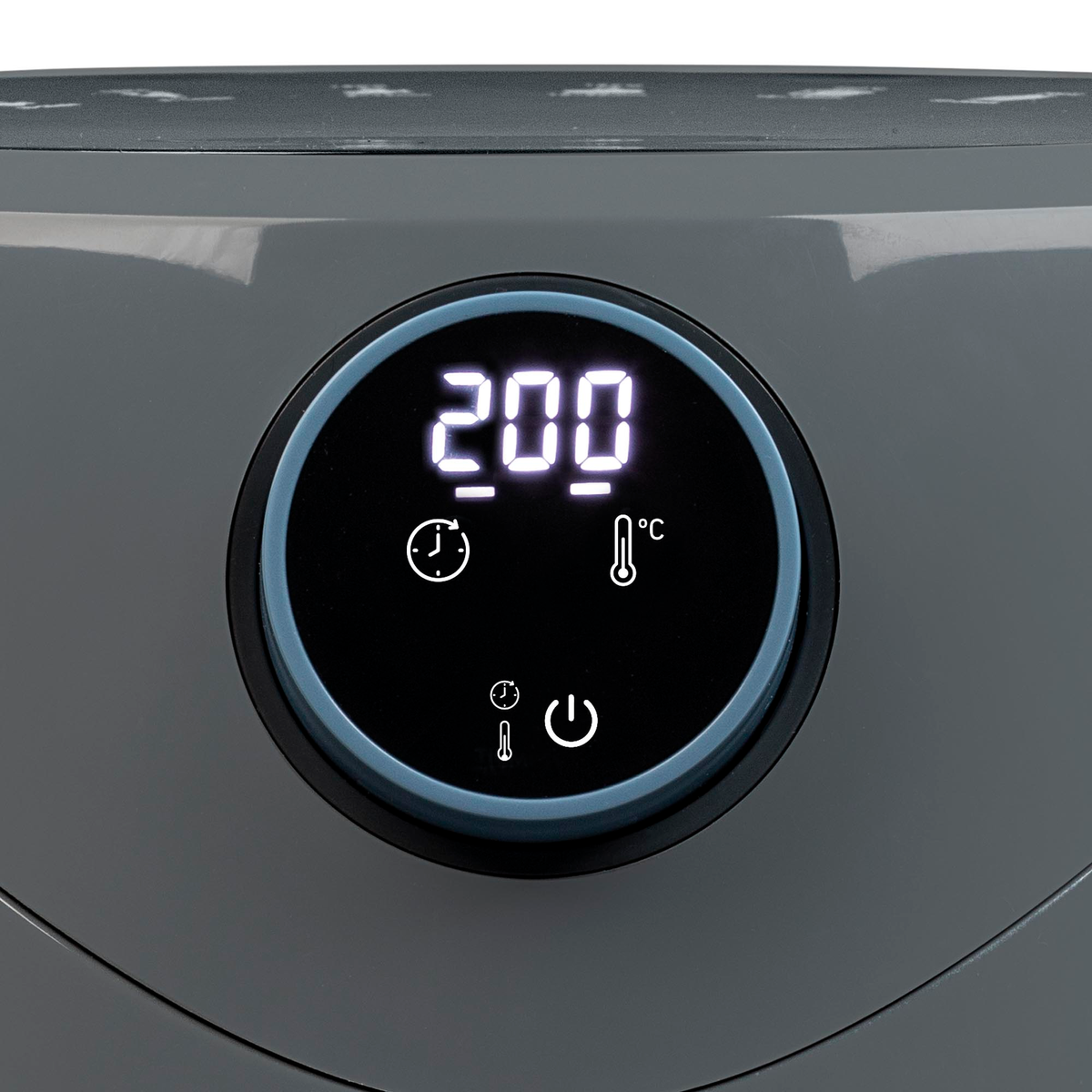 Primer plano del panel de control de una freidora de aire muestra 200°C. Iconos: temporizador, termómetro y botón de encendido, blanco sobre negro.