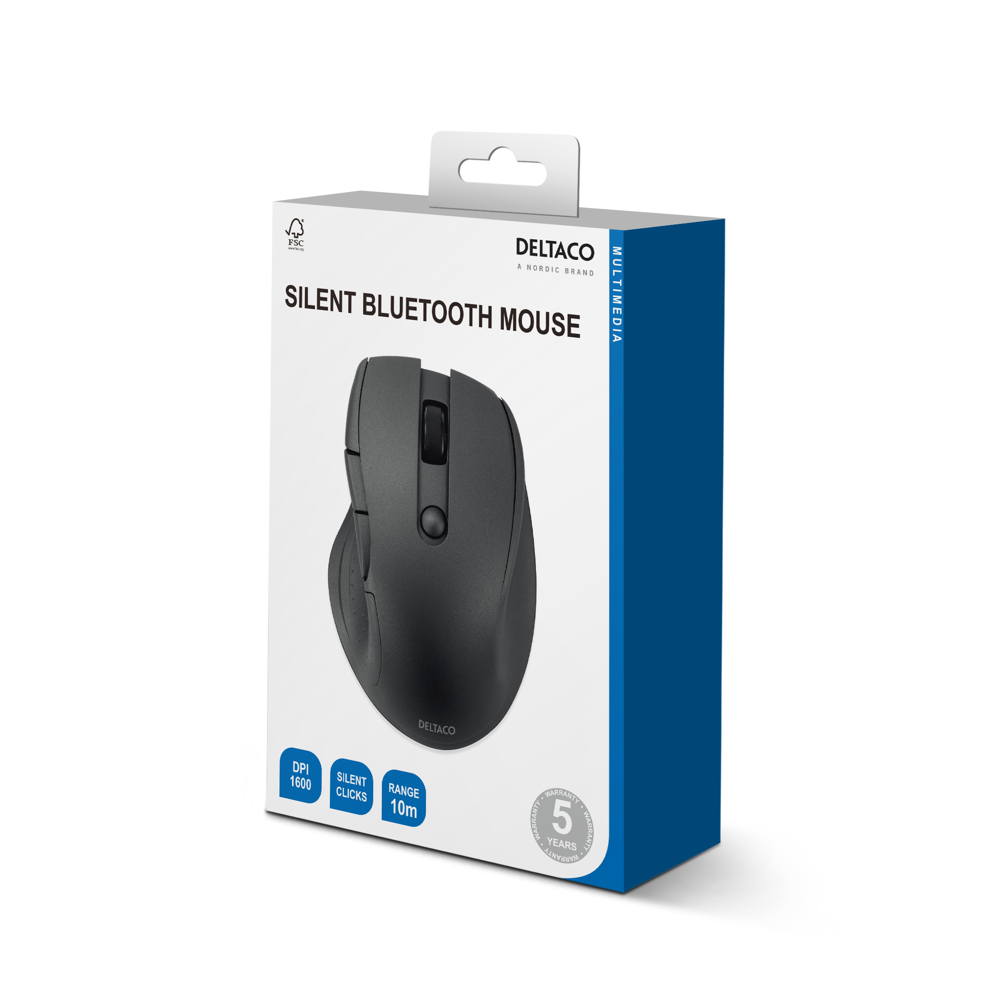 Un mouse Bluetooth silenzioso Deltaco nella sua scatola. La scatola è bianca e blu scuro. Il mouse è nero.