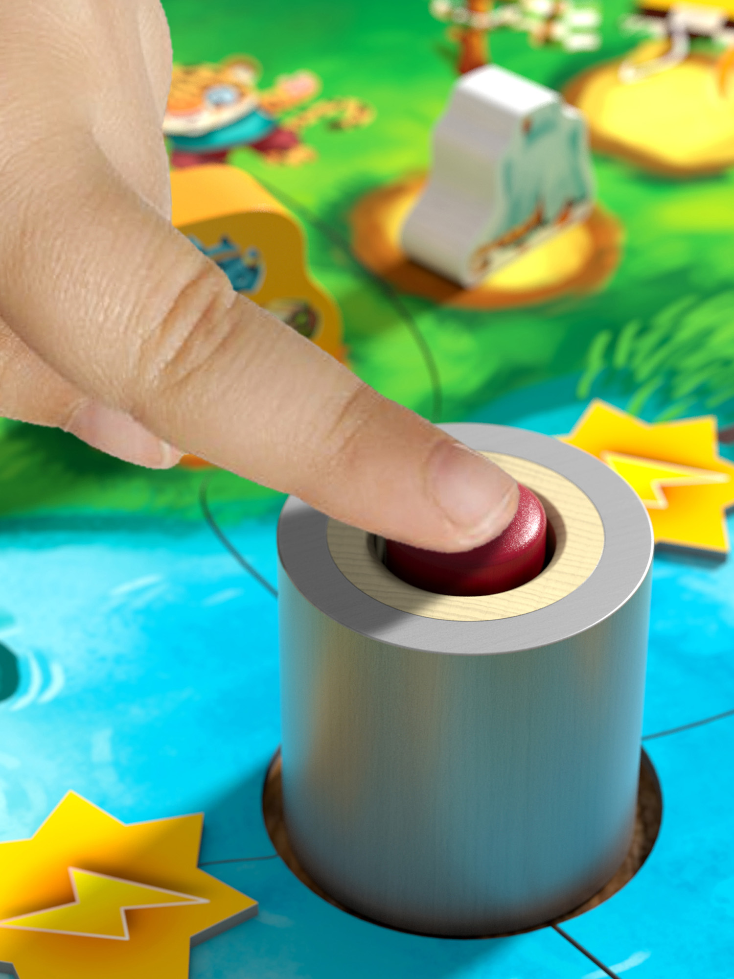 Ein Finger drückt auf einen roten Knopf auf einem silbernen Zylinder. Der Knopf befindet sich auf einem Brettspiel mit Tierfiguren und gelben Sternen.