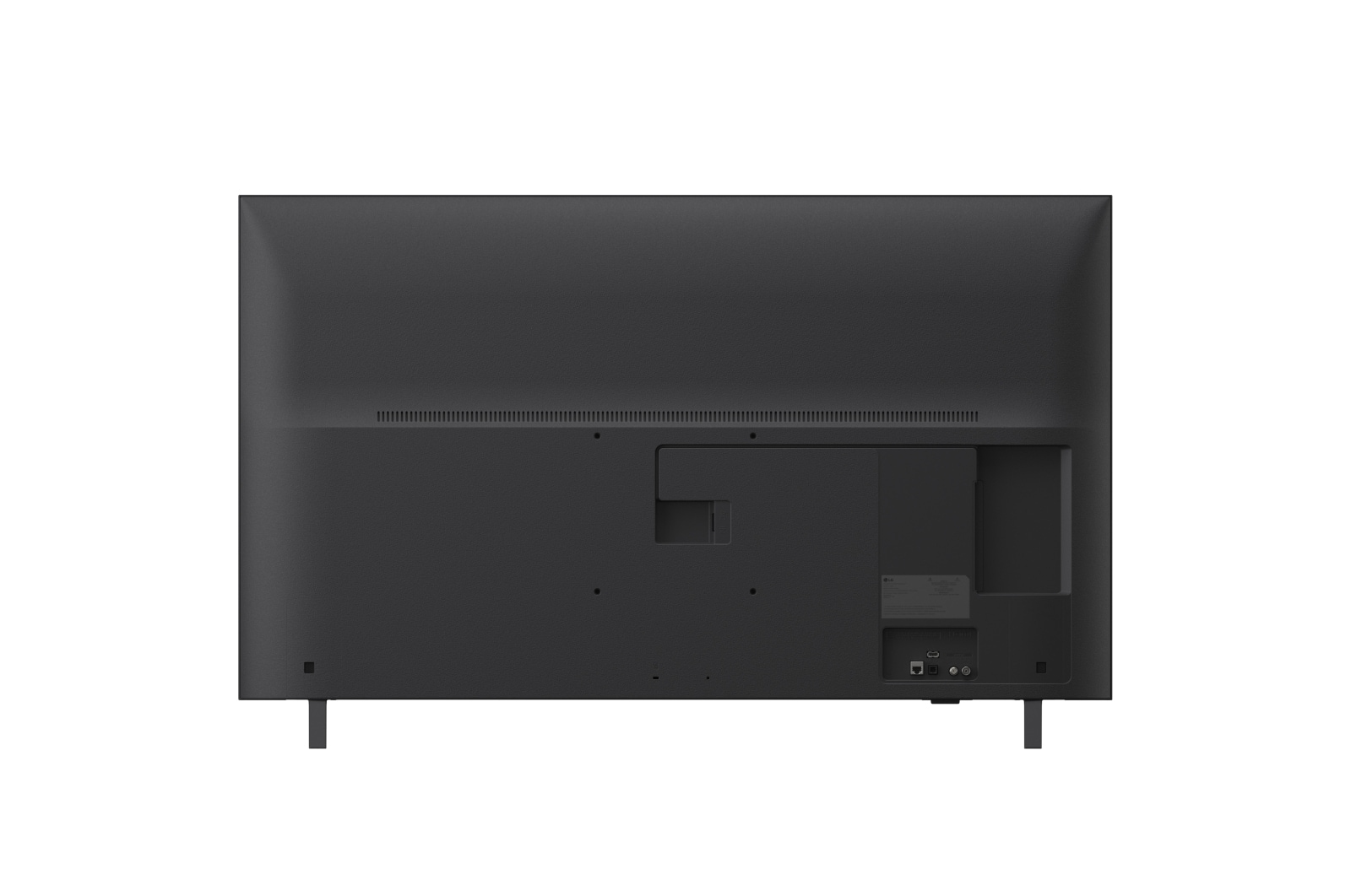 Tył ciemnoszarego telewizora z płaskim ekranem. Ma porty, otwory wentylacyjne i dwie nóżki. Białe tło.