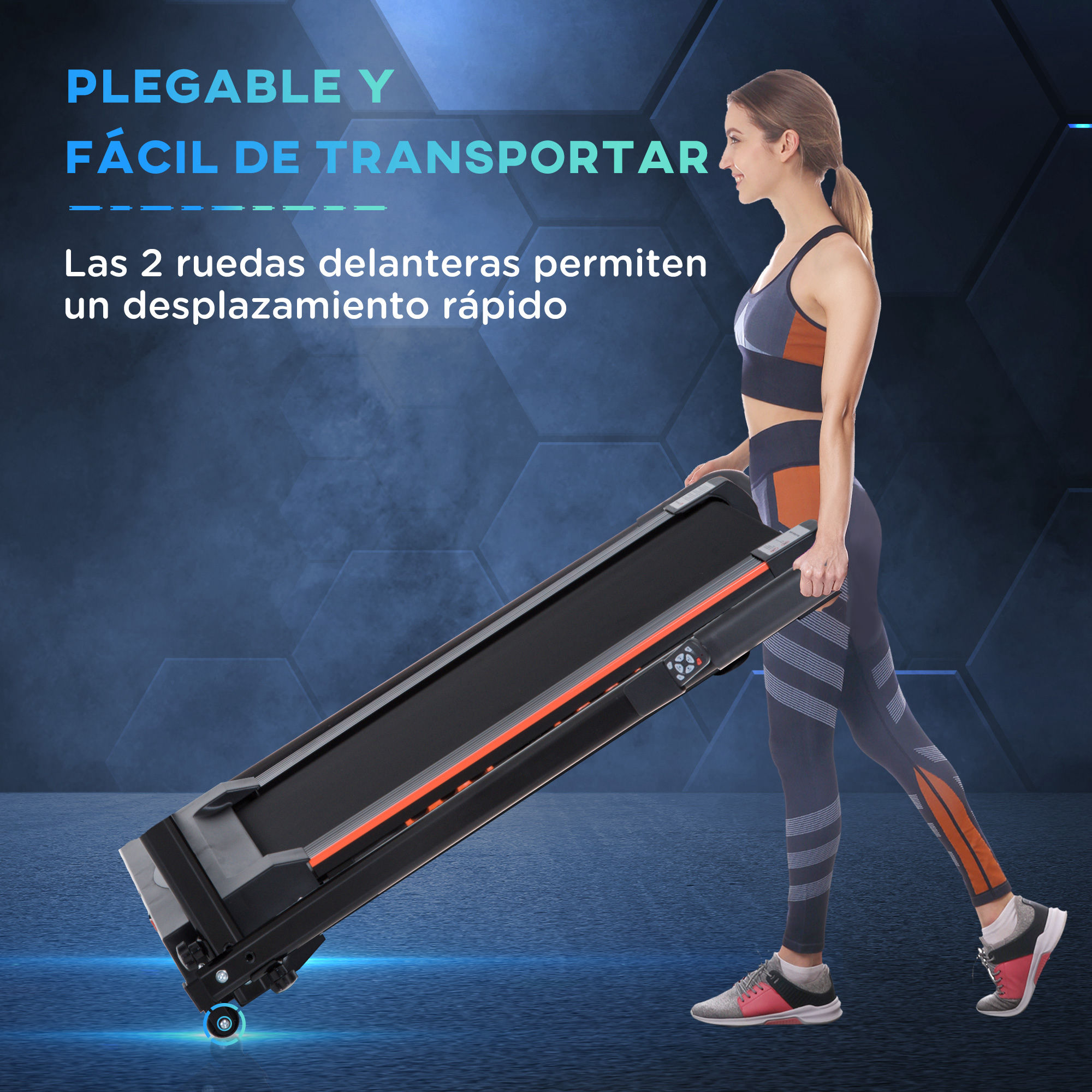 Una mujer lleva una cinta de correr plegada. El texto en español dice que es plegable y fácil de transportar.