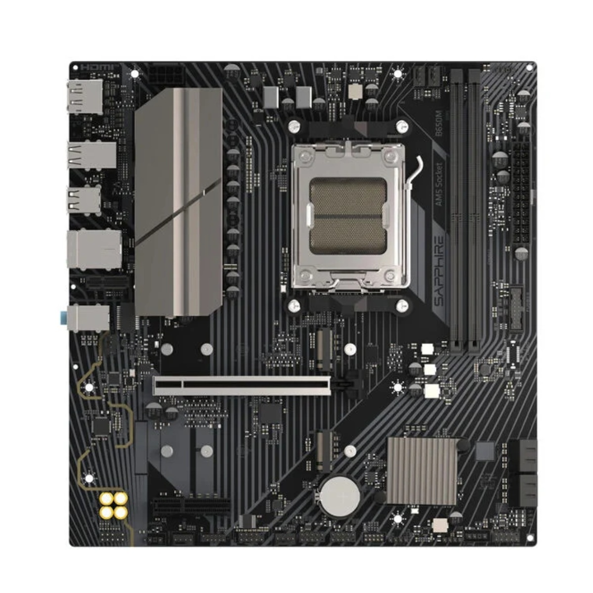 Czarna płyta główna ze srebrnymi komponentami, w tym gniazdem procesora, radiatorami i różnymi złączami. Ma wzór siatki na białym tle.