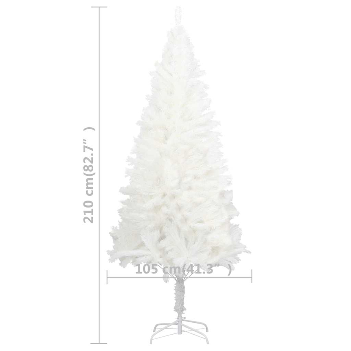 Ein weißer künstlicher Weihnachtsbaum, 210 cm hoch und 105 cm breit. Er hat einen Metallständer.