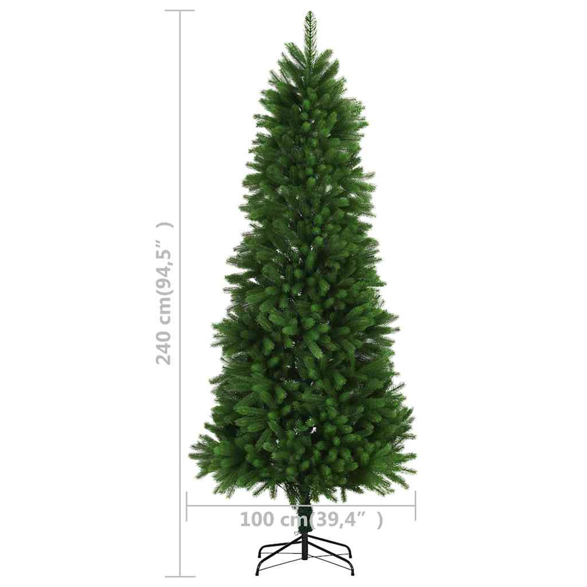 Ein hoher, grüner künstlicher Weihnachtsbaum auf weißem Hintergrund. Abmessungen: 240 cm (94,5") hoch und 100 cm (39,4") breit.