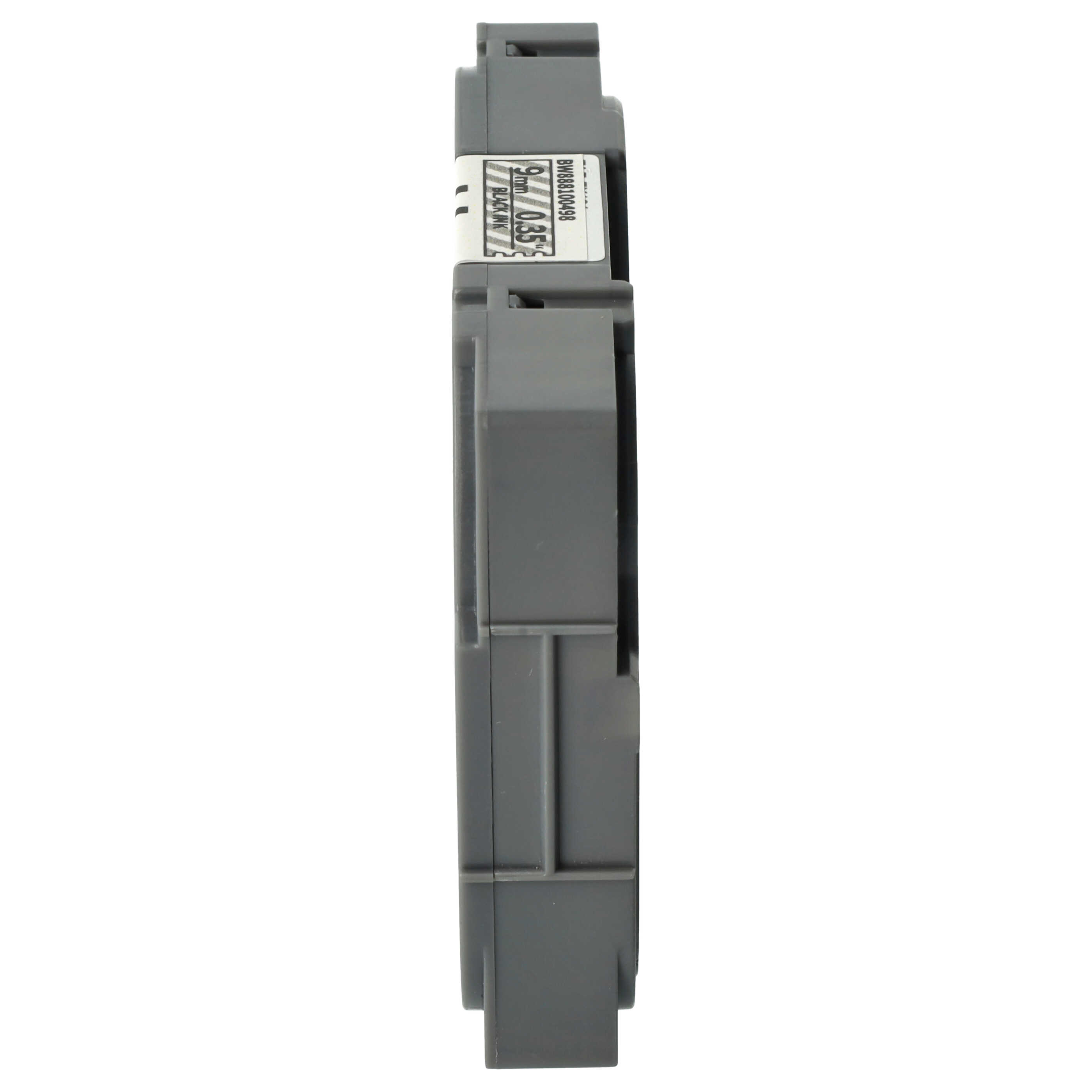 Eine graue elektronische Komponente mit einem Etikett mit Maßen, schwarzer Tinte und der Zahl 9/0,35.
