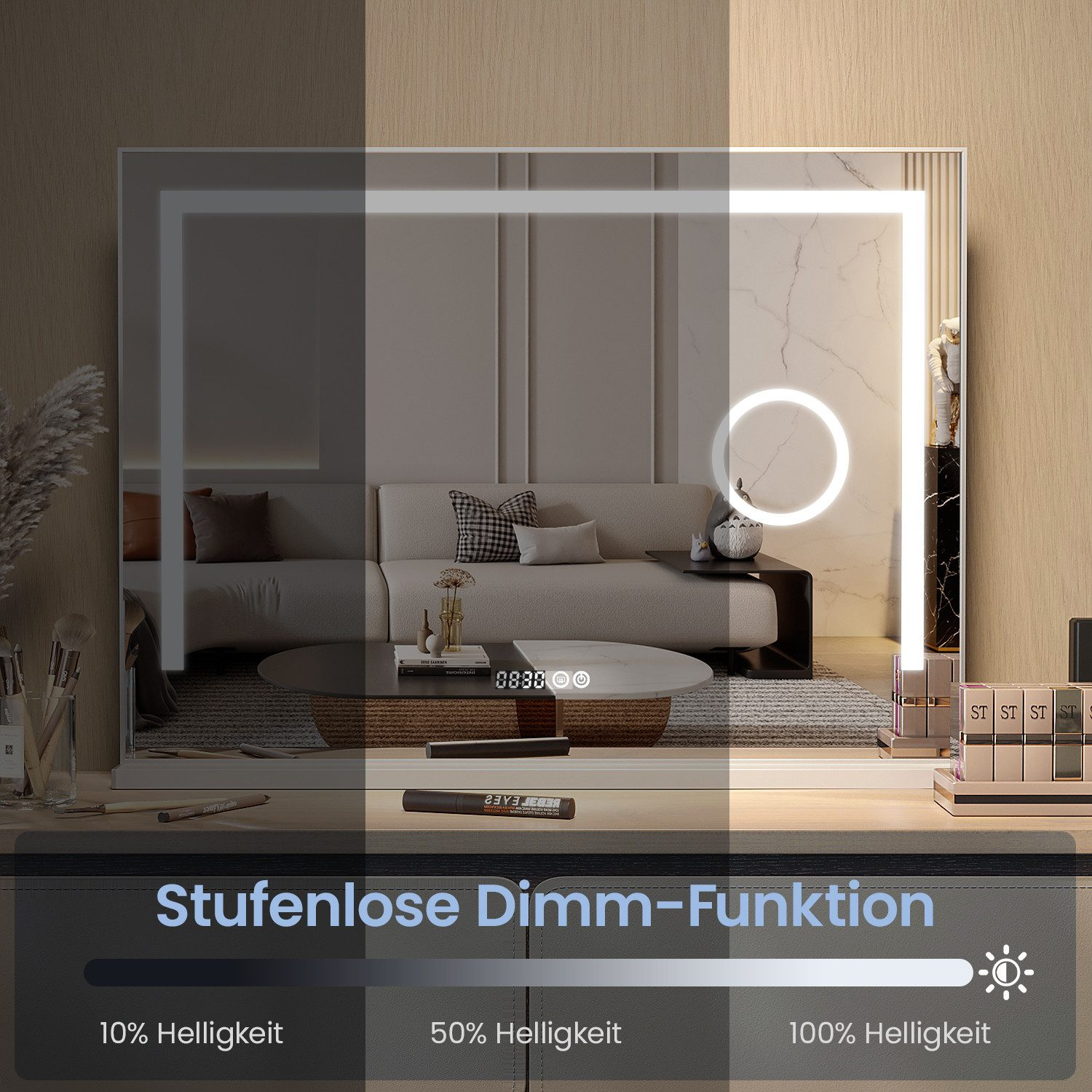 Ein beleuchteter Spiegel mit Dimmfunktion. Die Szene umfasst ein Sofa, einen Tisch und Make-up-Artikel.