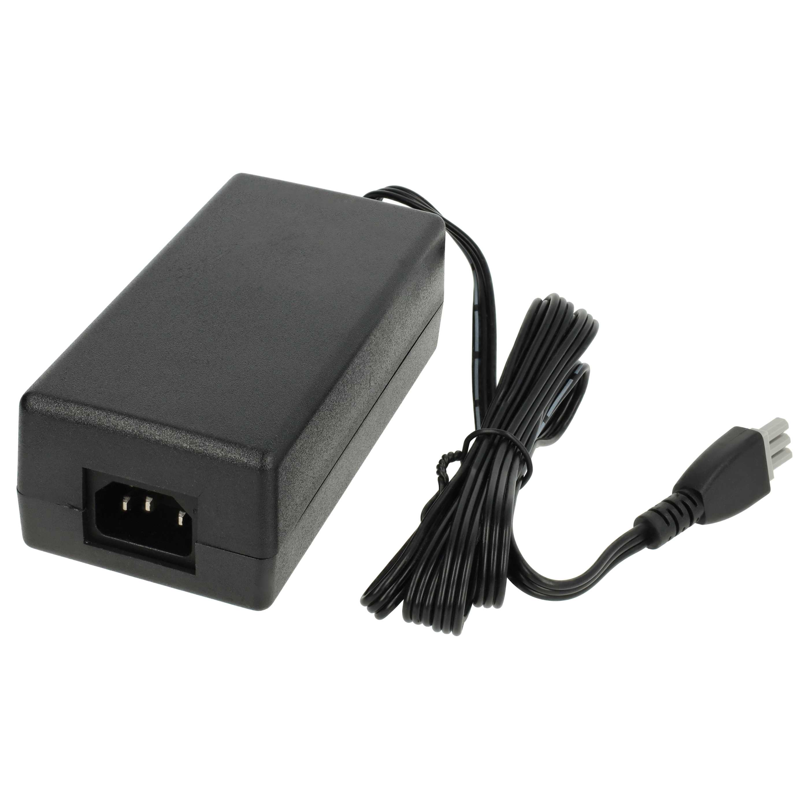 Ein schwarzes Netzteil mit einem dreipoligen Stecker und einem schwarzen Kabel. Der Hintergrund ist weiß.