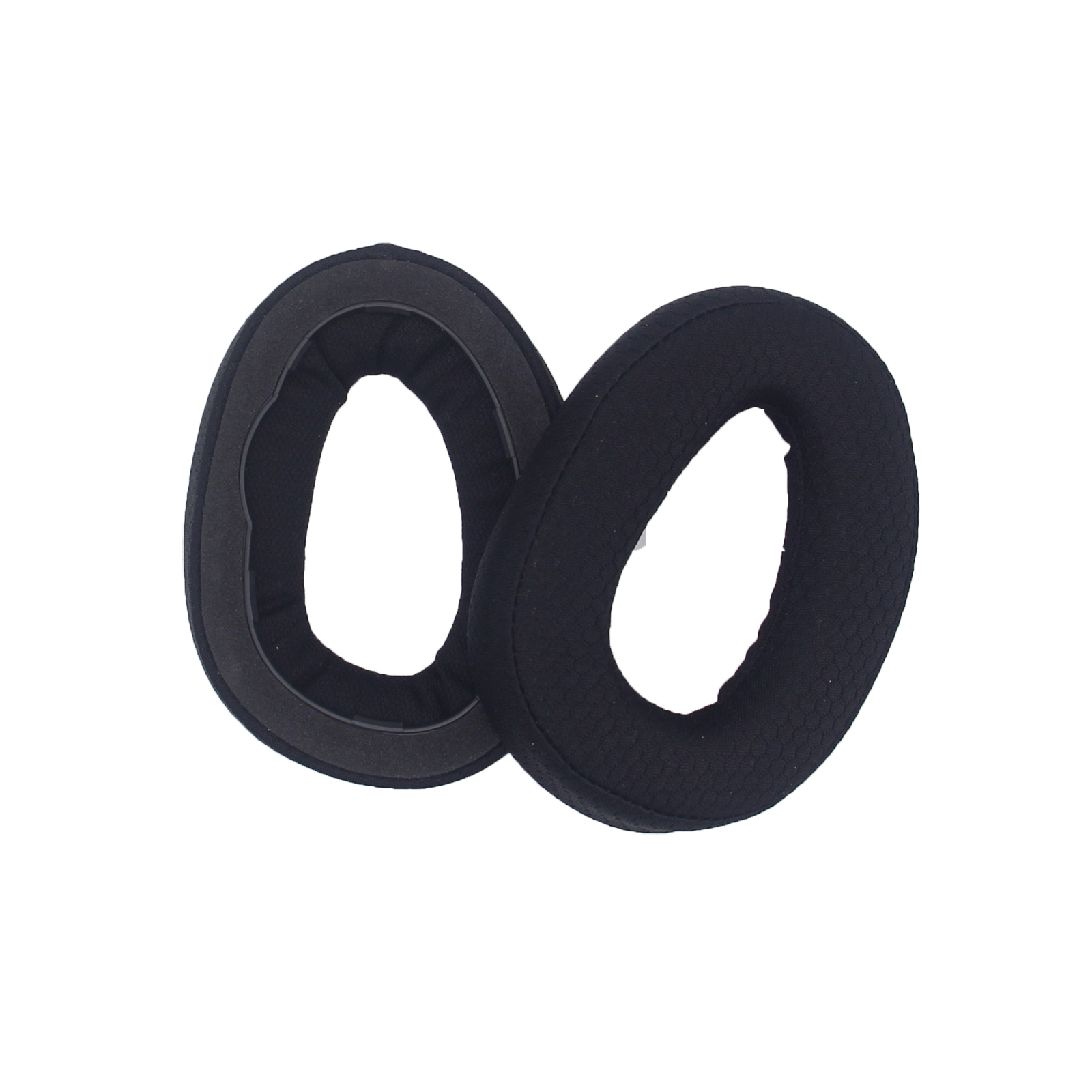 Dwie czarne, owalne nauszniki do słuchawek na białym tle. Jeden jest lekko za drugim.